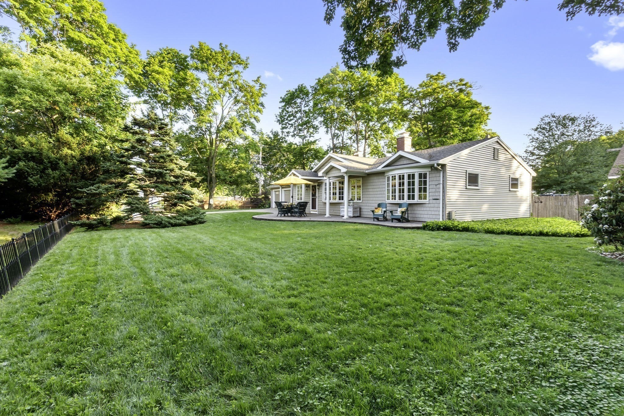 main property photo 21