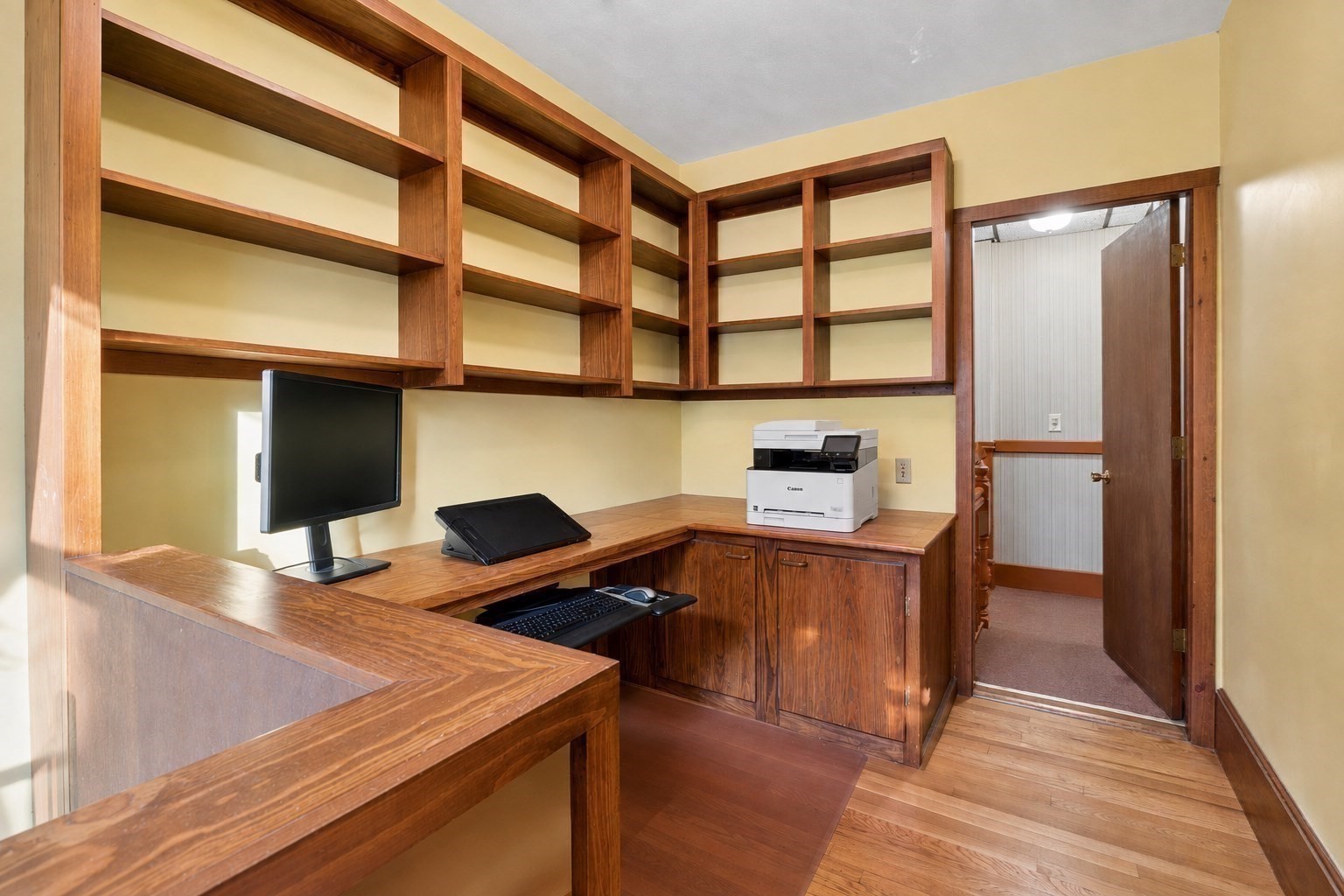 main property photo 20