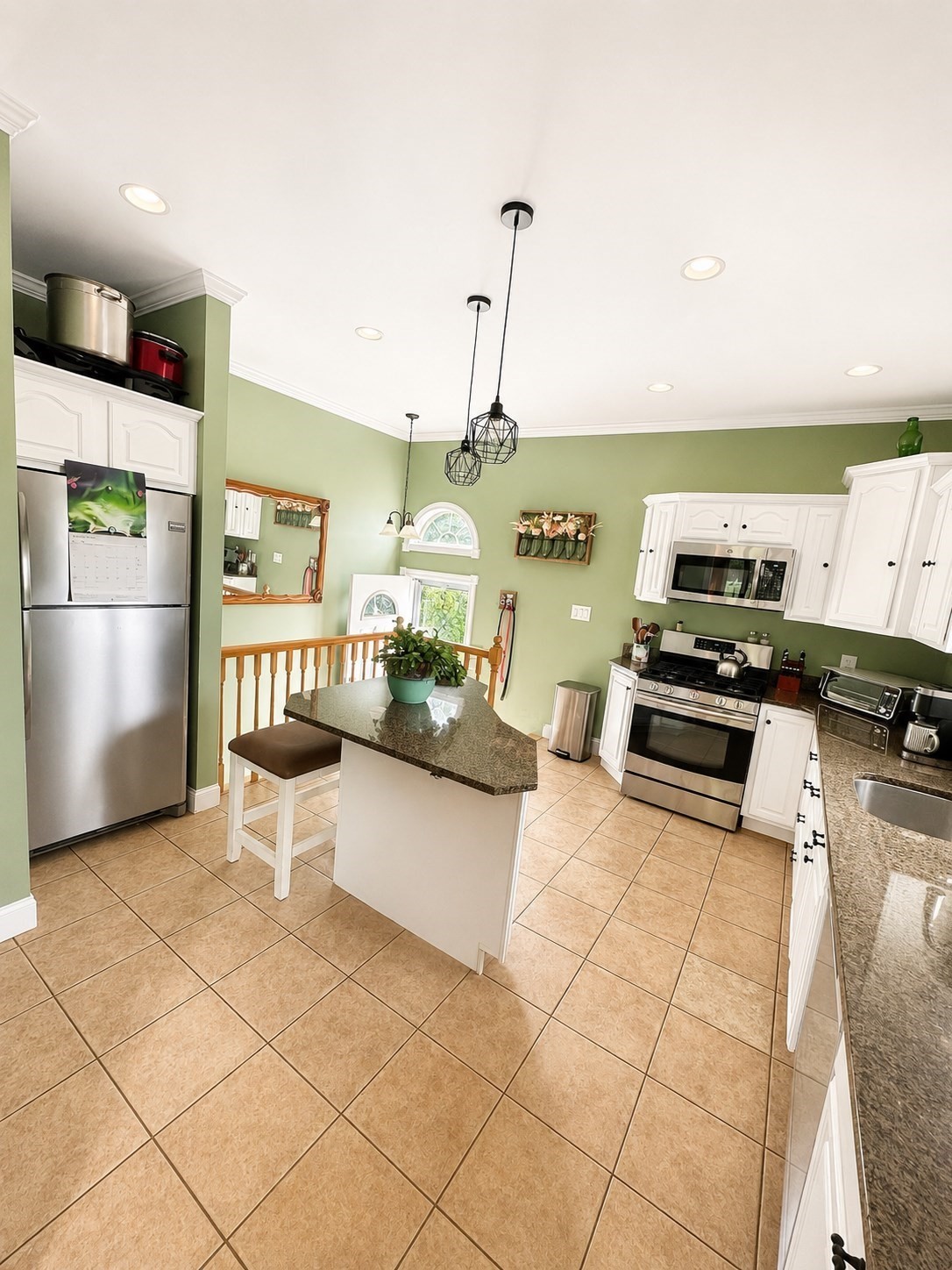main property photo 8