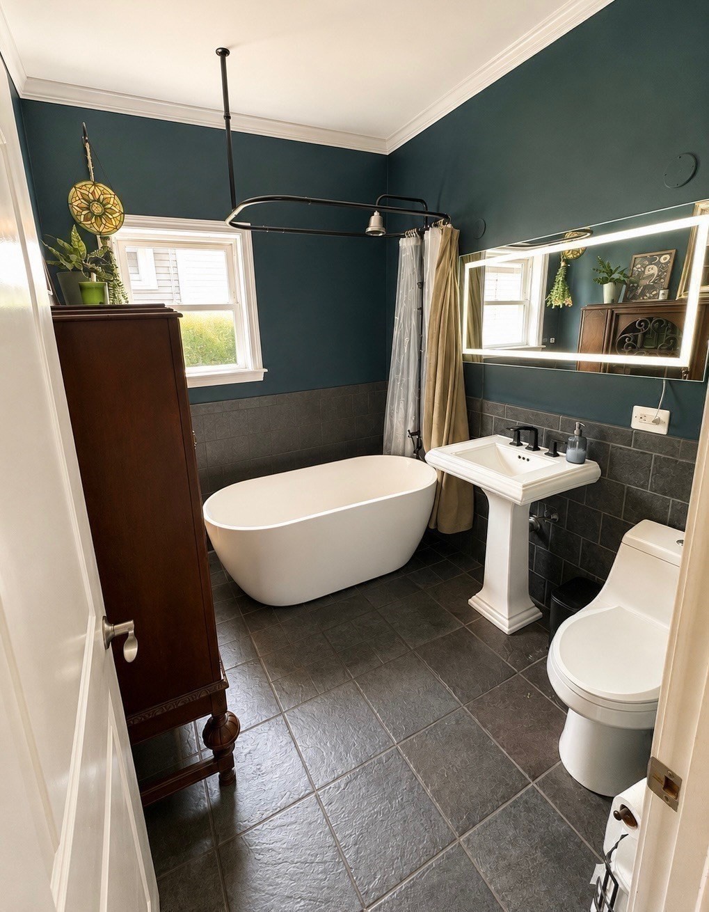 main property photo 9