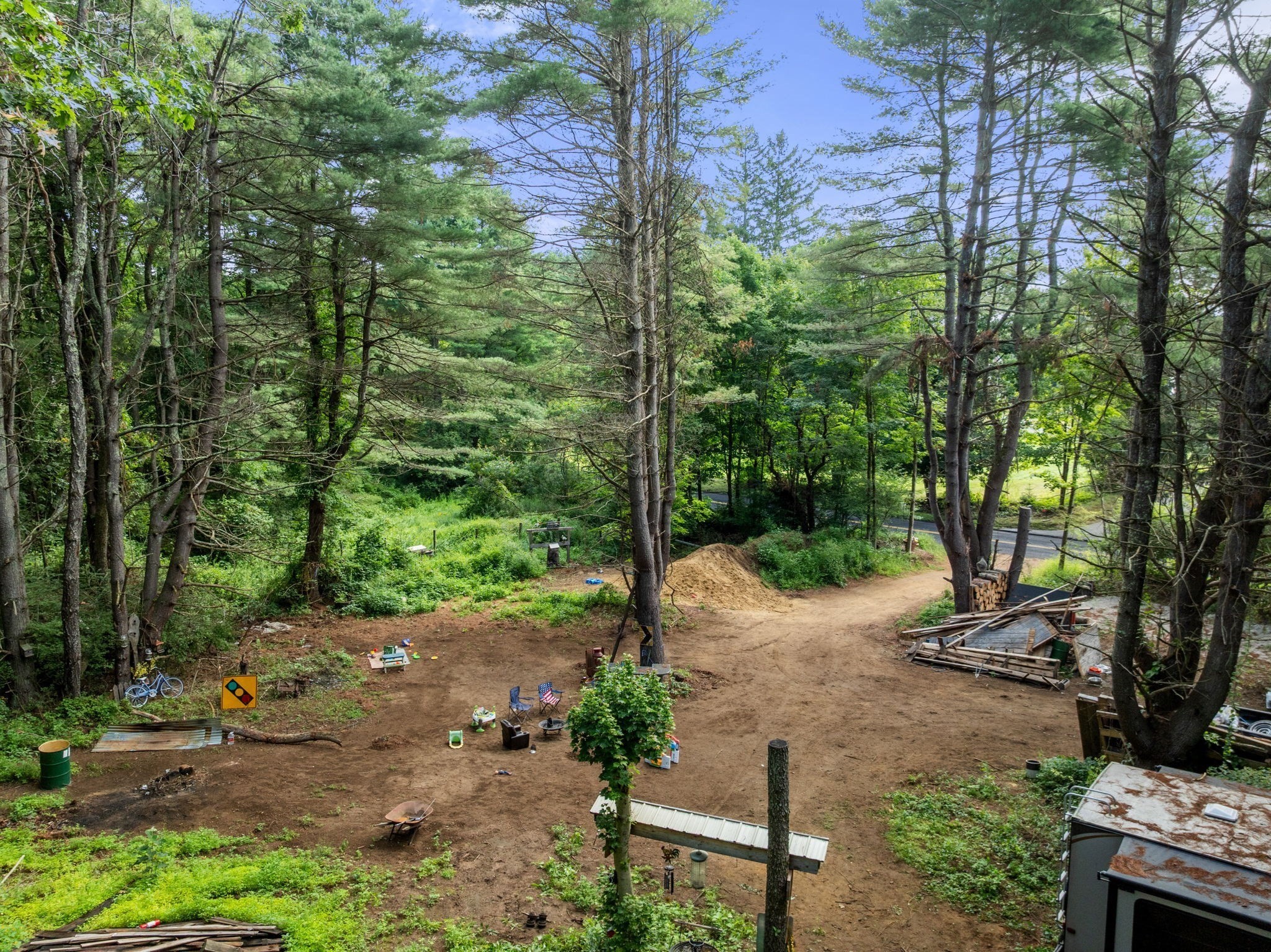 main property photo 6