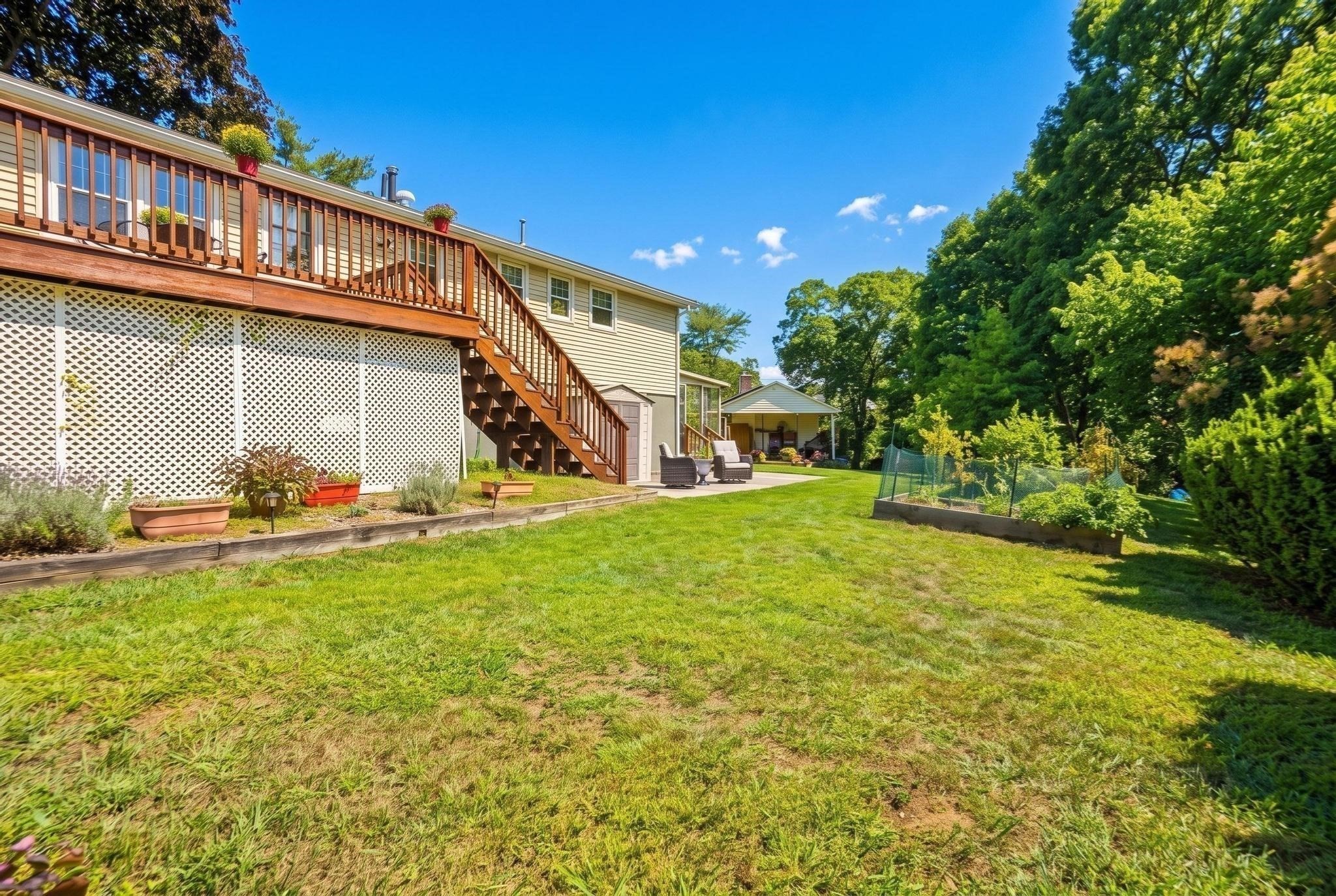 main property photo 35