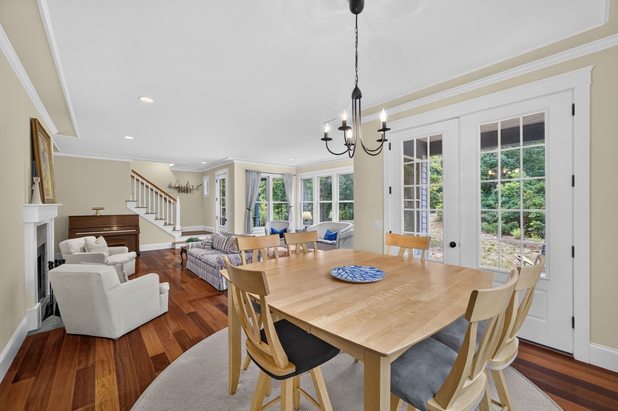 main property photo 8
