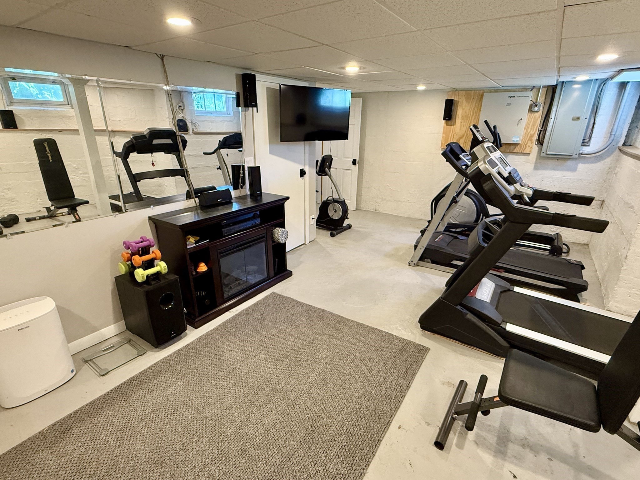 main property photo 21