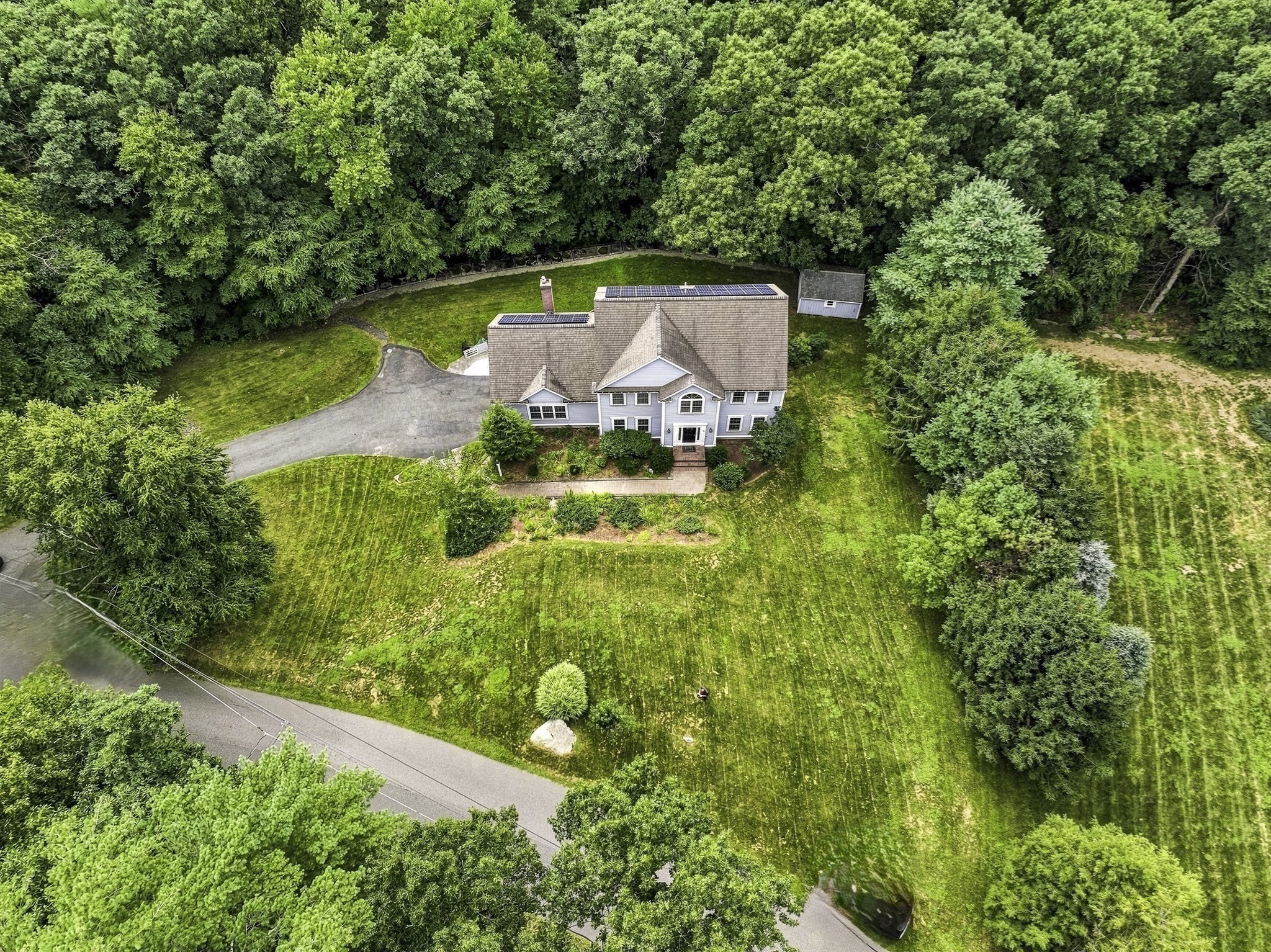 main property photo 34