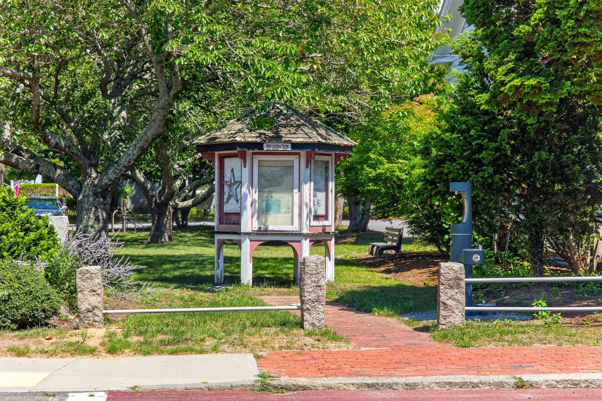 main property photo 39