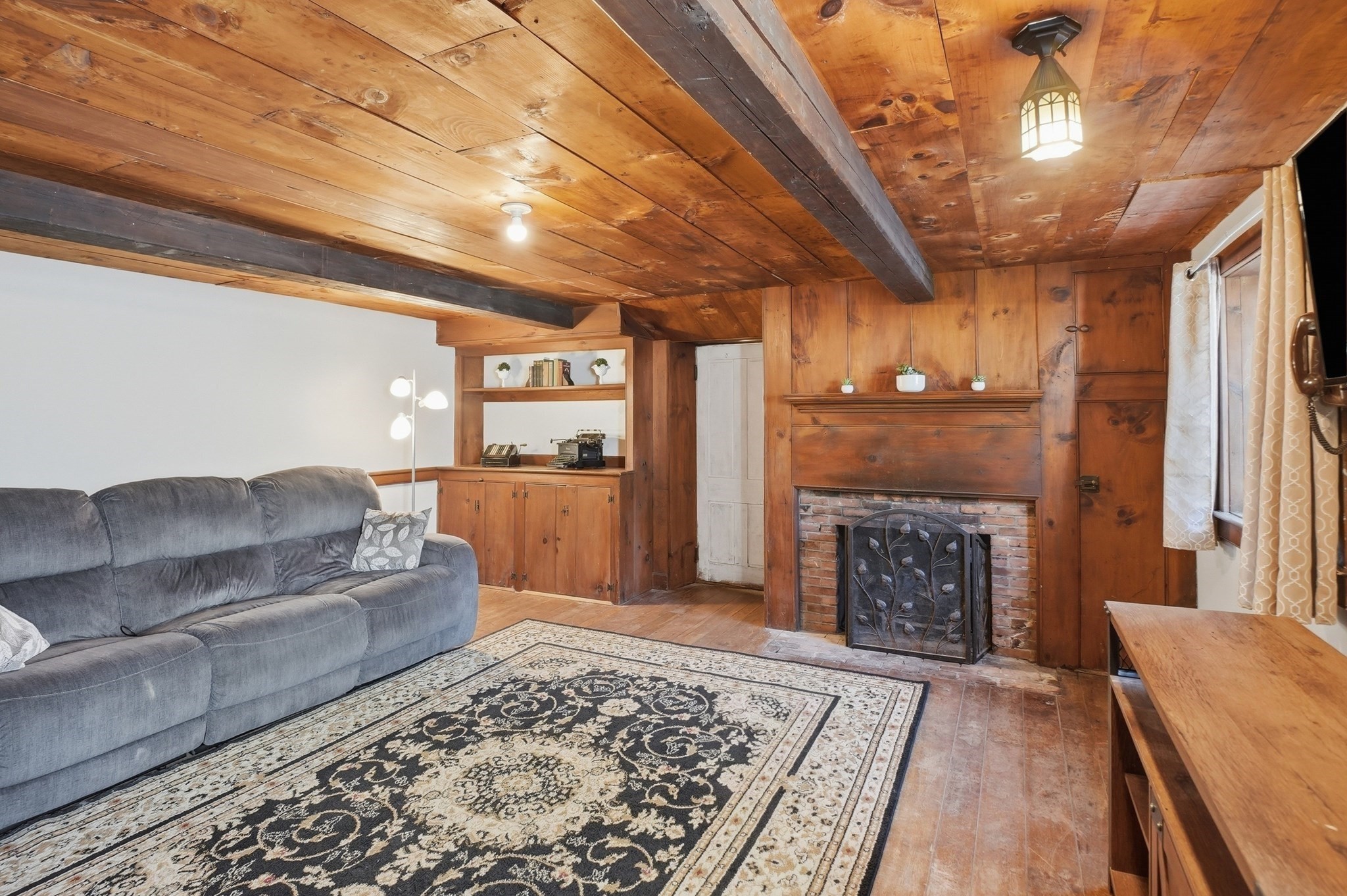 main property photo 25