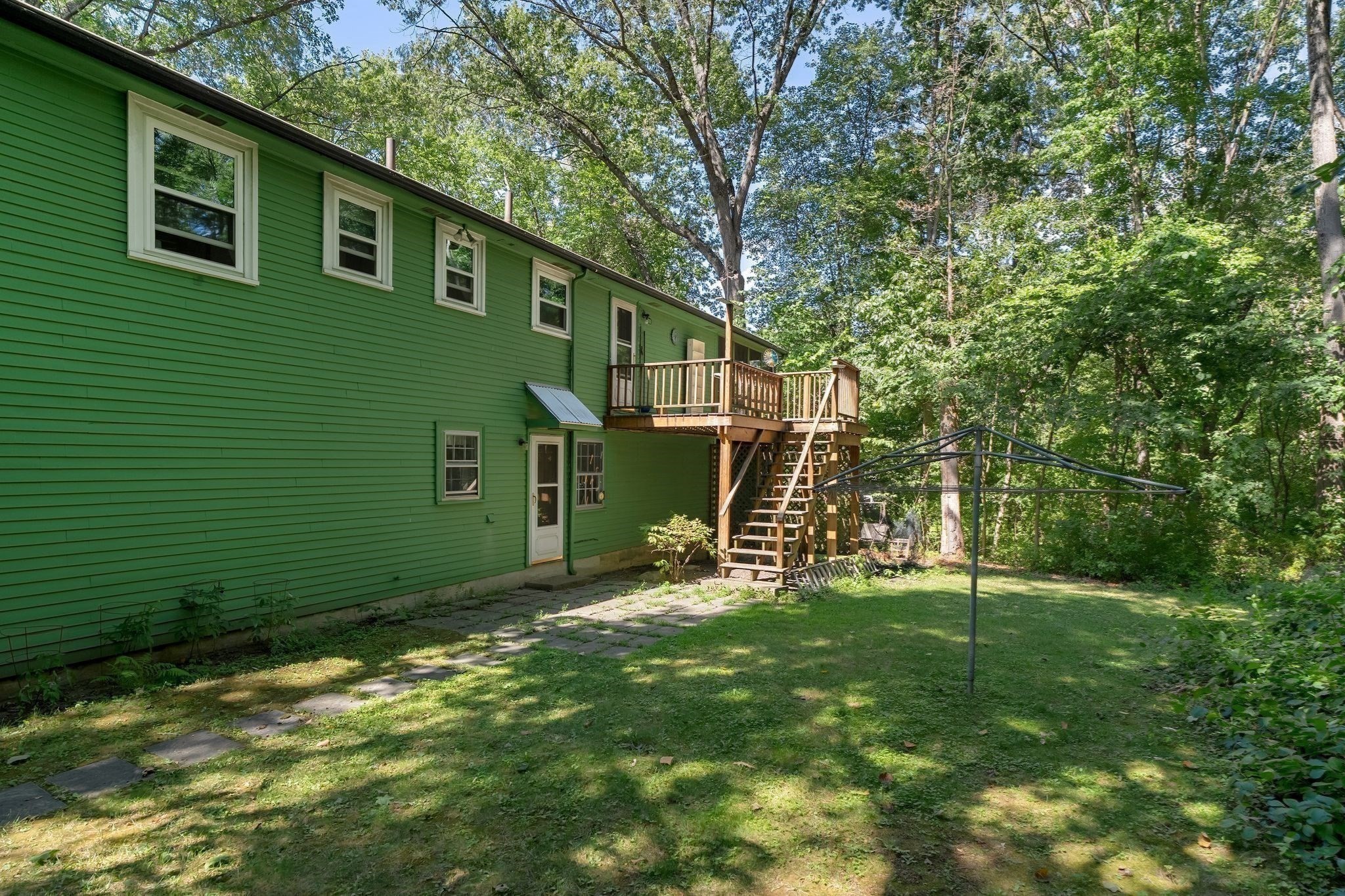 main property photo 36
