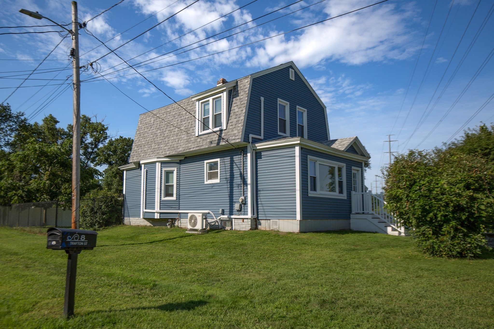 main property photo 3