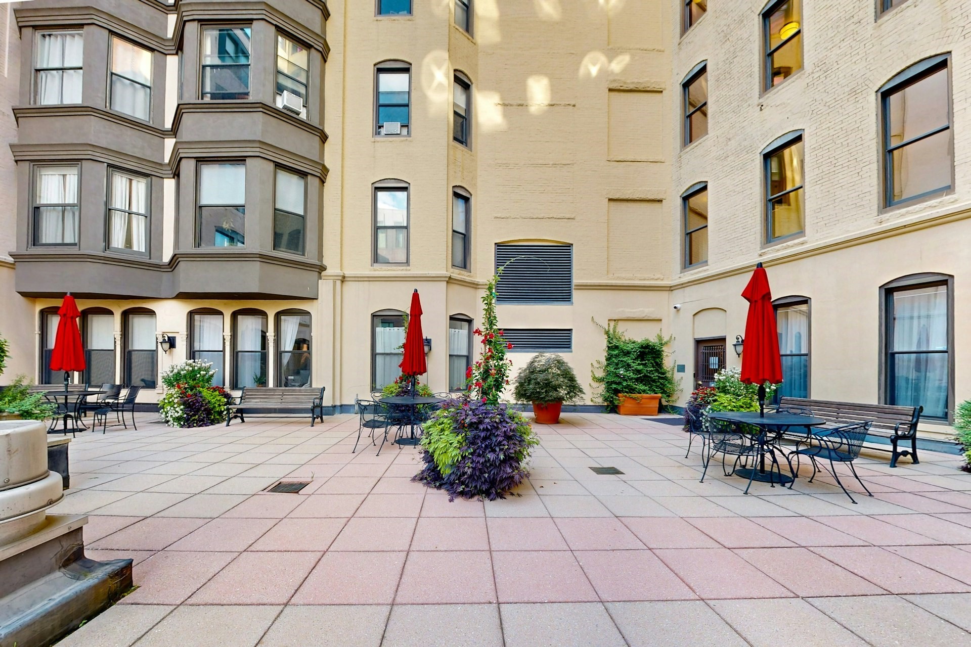 main property photo 19