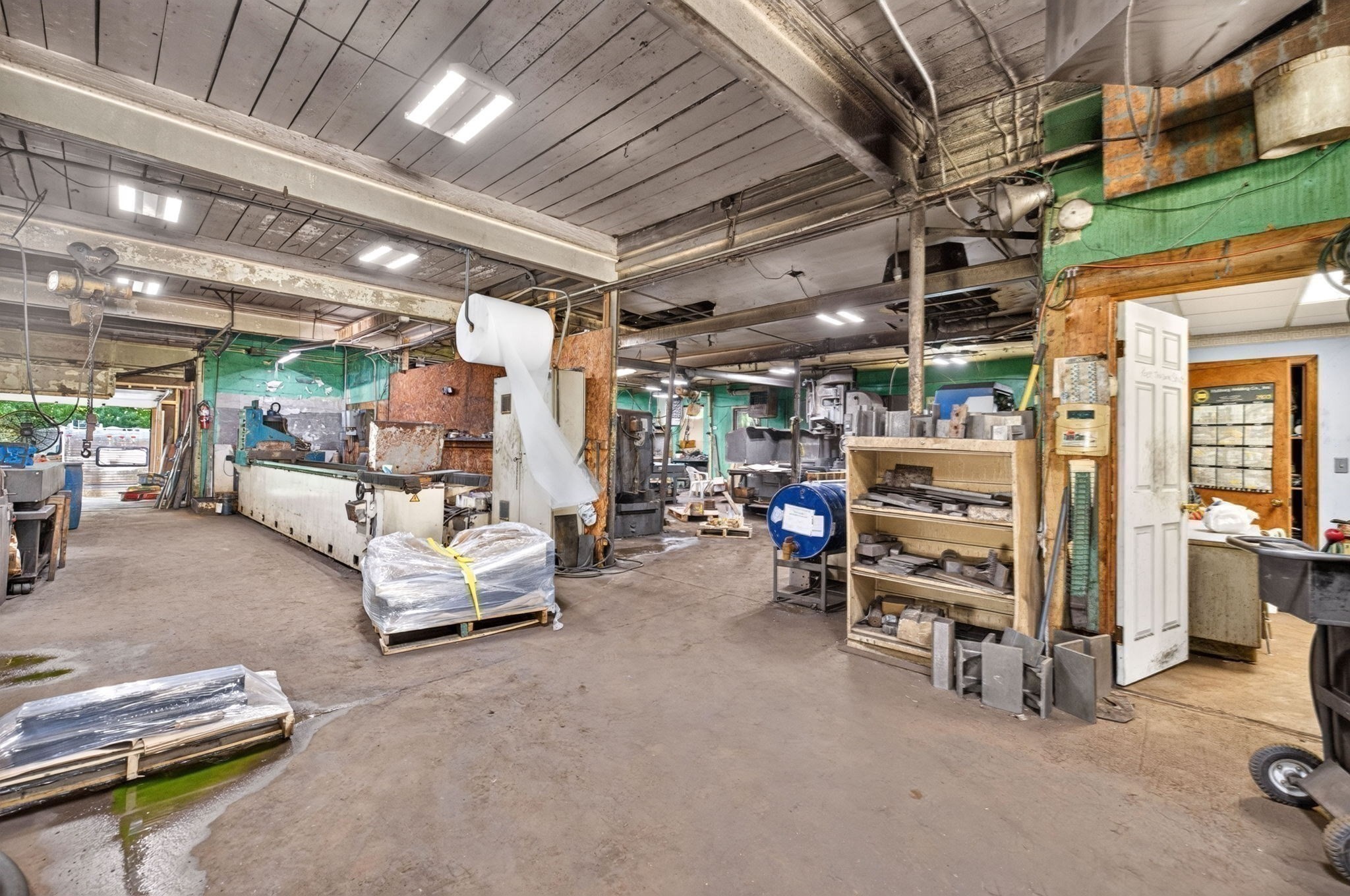 main property photo 17