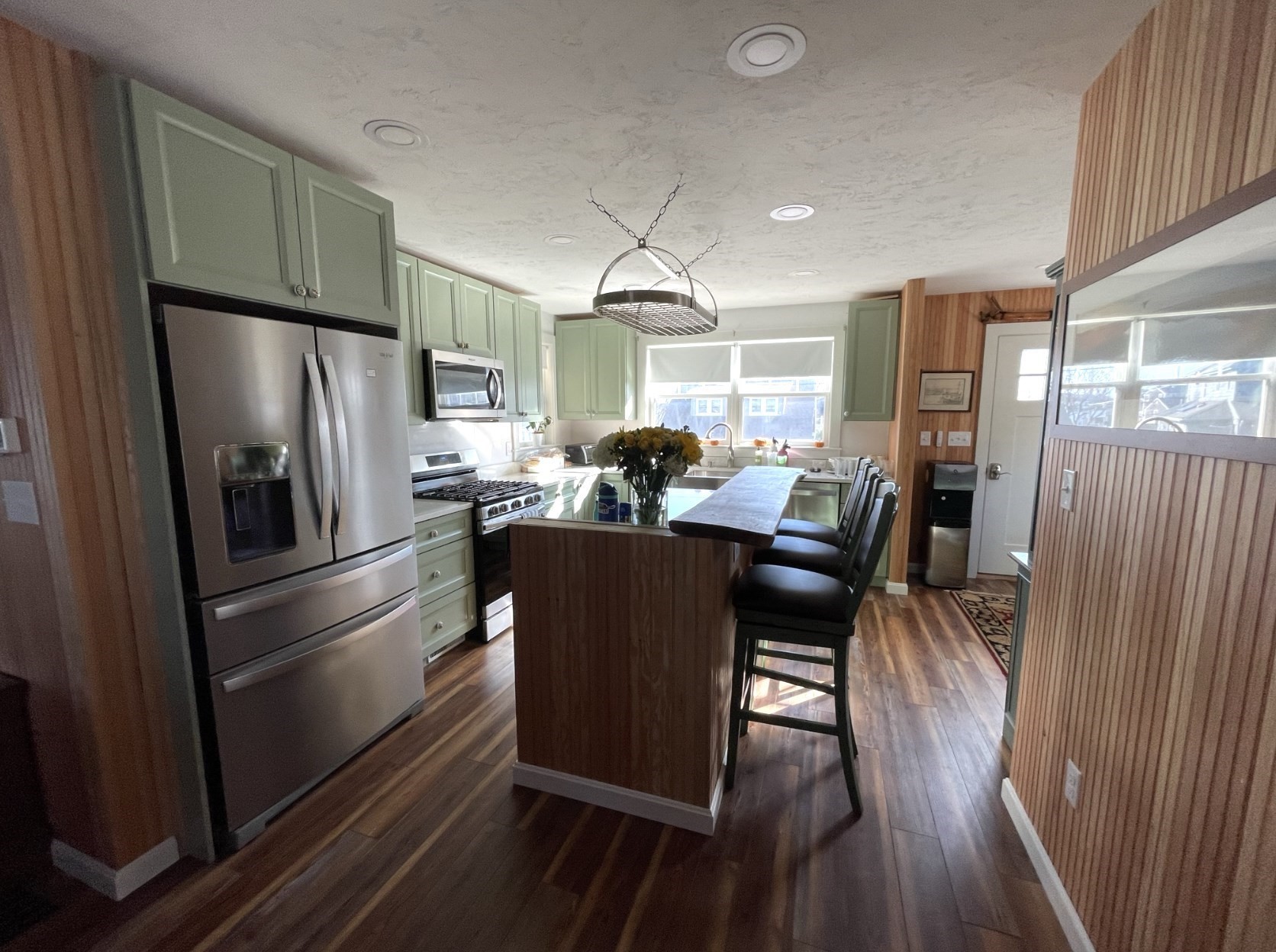 main property photo 5