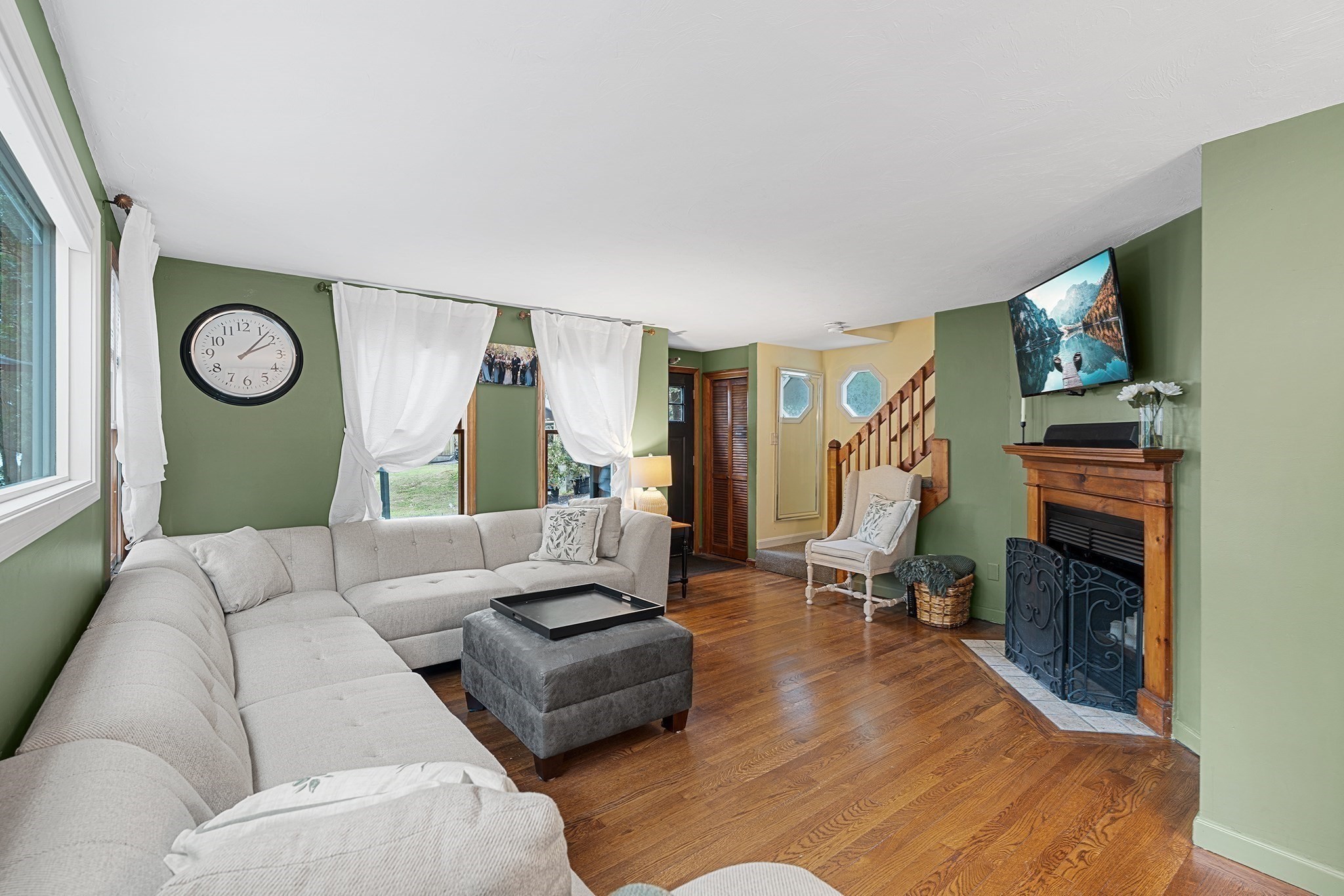 main property photo 5