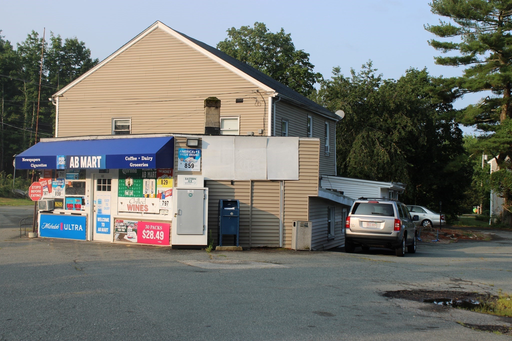 main property photo 9