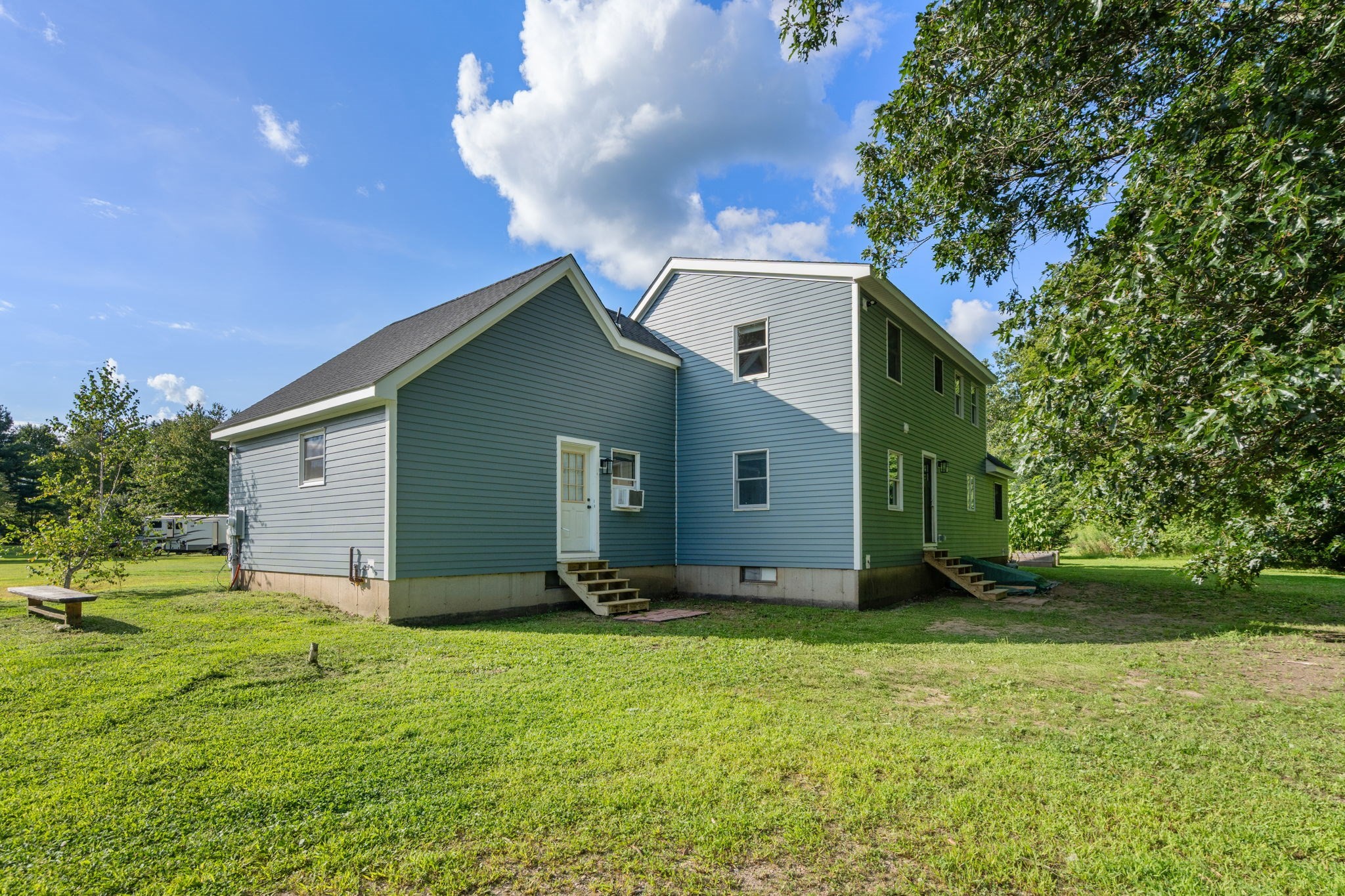 main property photo 33