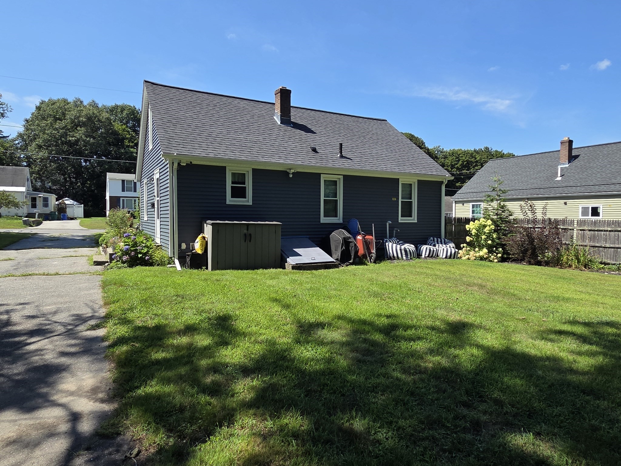 main property photo 29