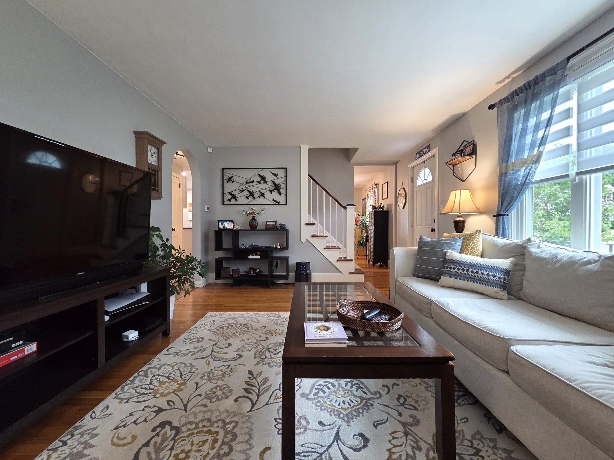 main property photo 8