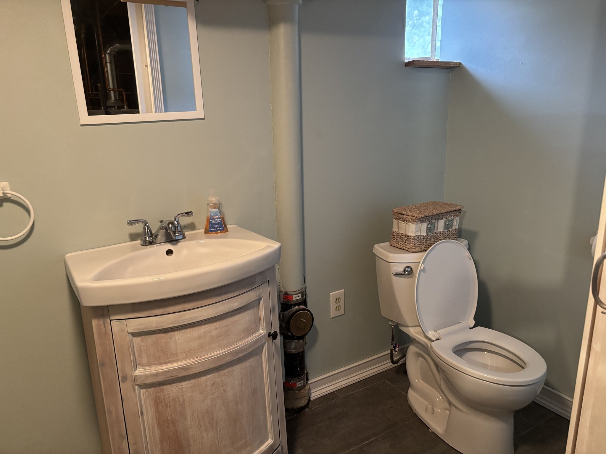main property photo 12