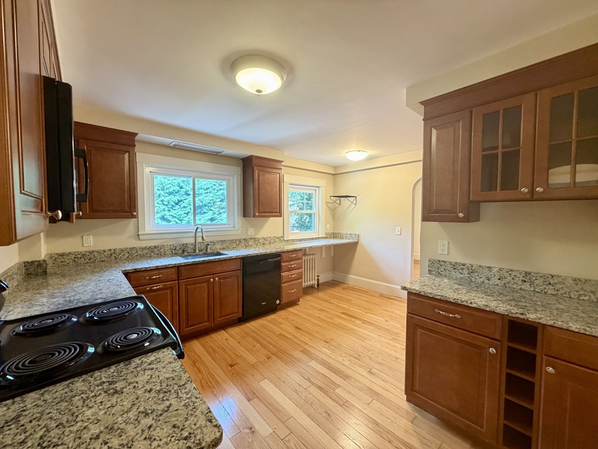 property viewer photo 12