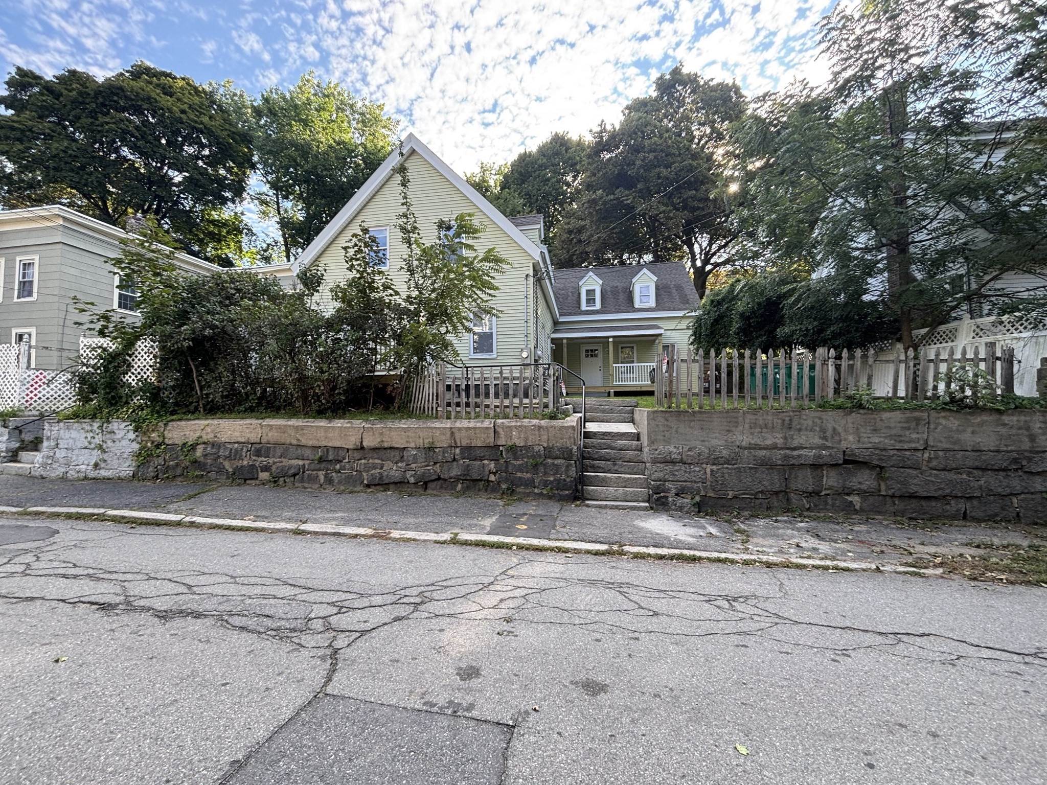 main property photo 35