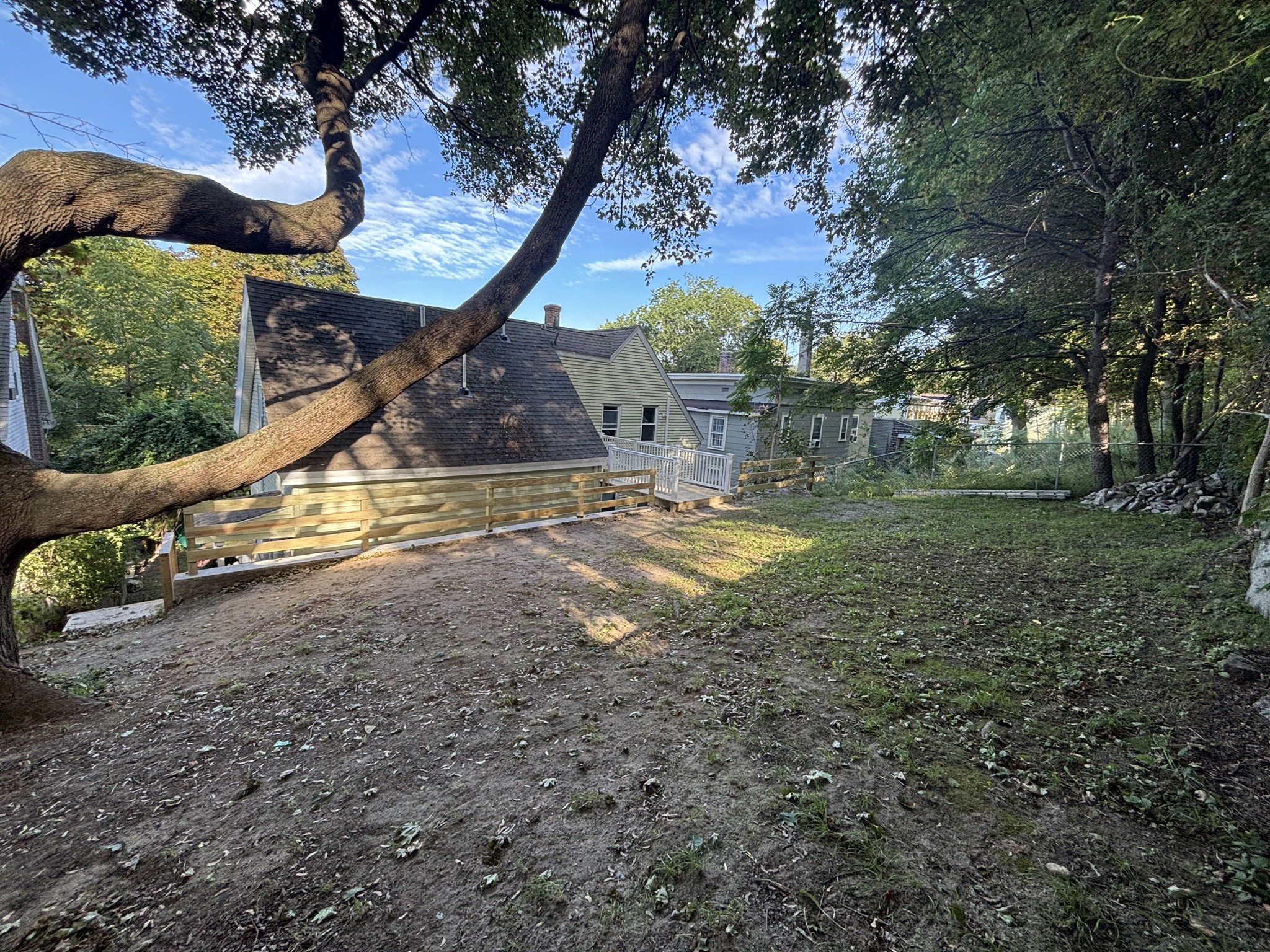 main property photo 37
