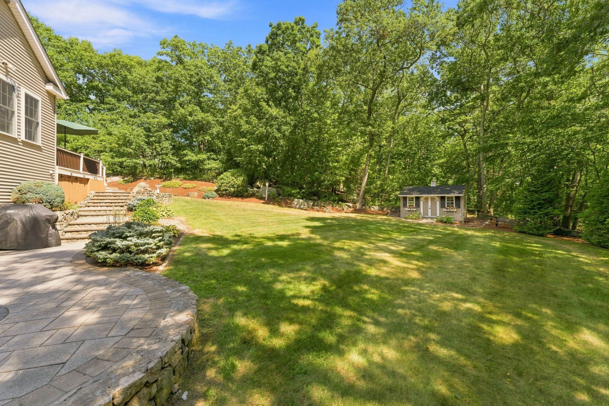 main property photo 40