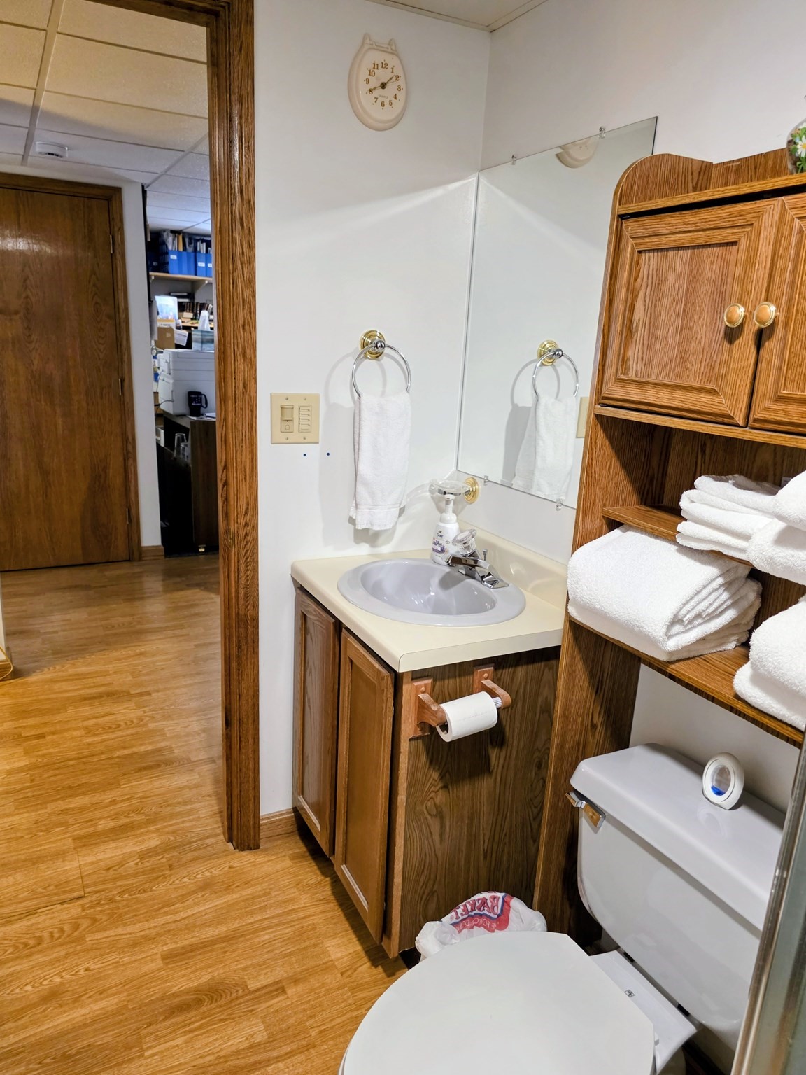 main property photo 30