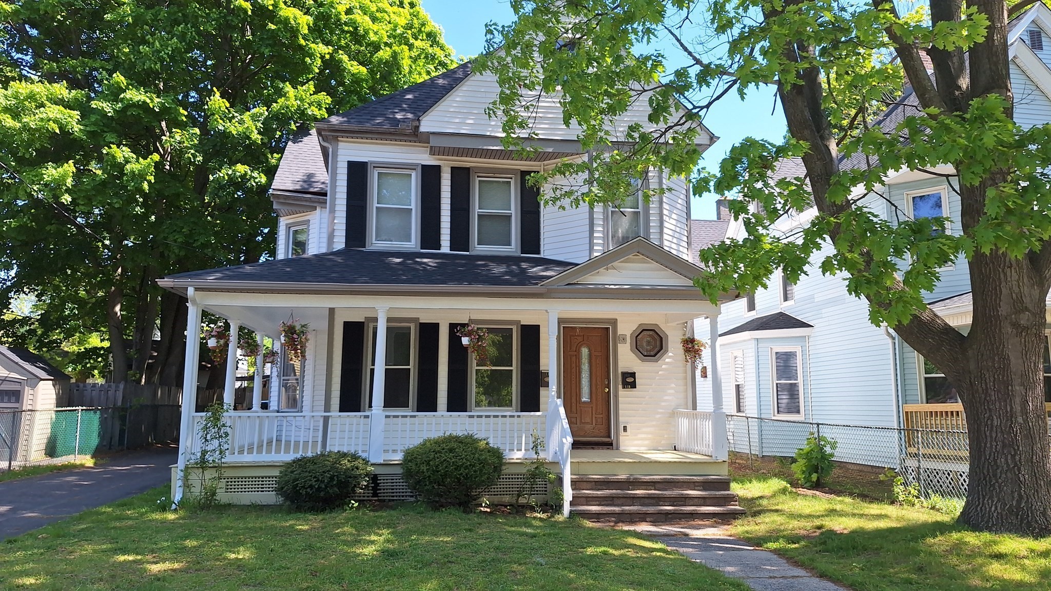 main property photo 26