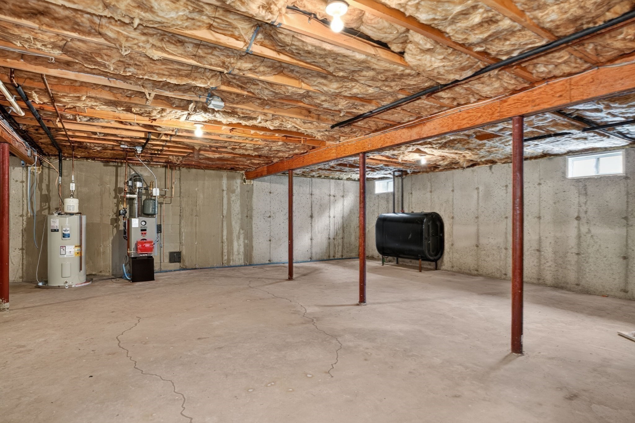 main property photo 27