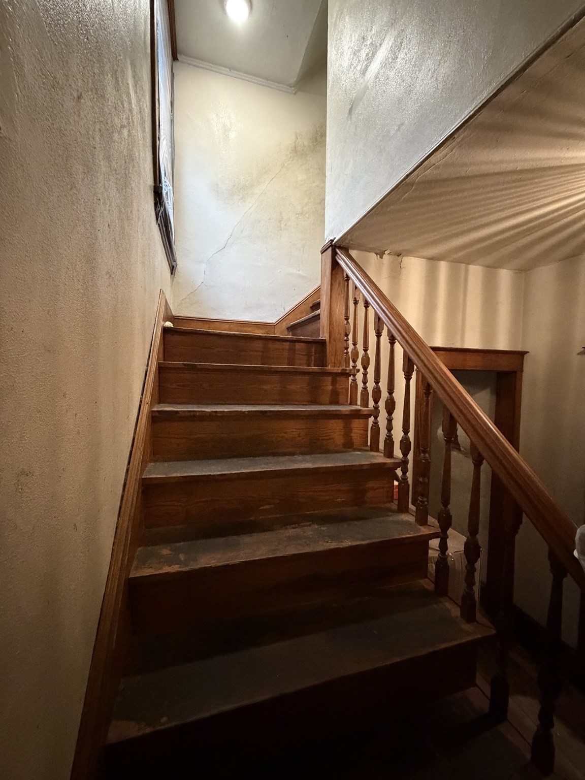 main property photo 11
