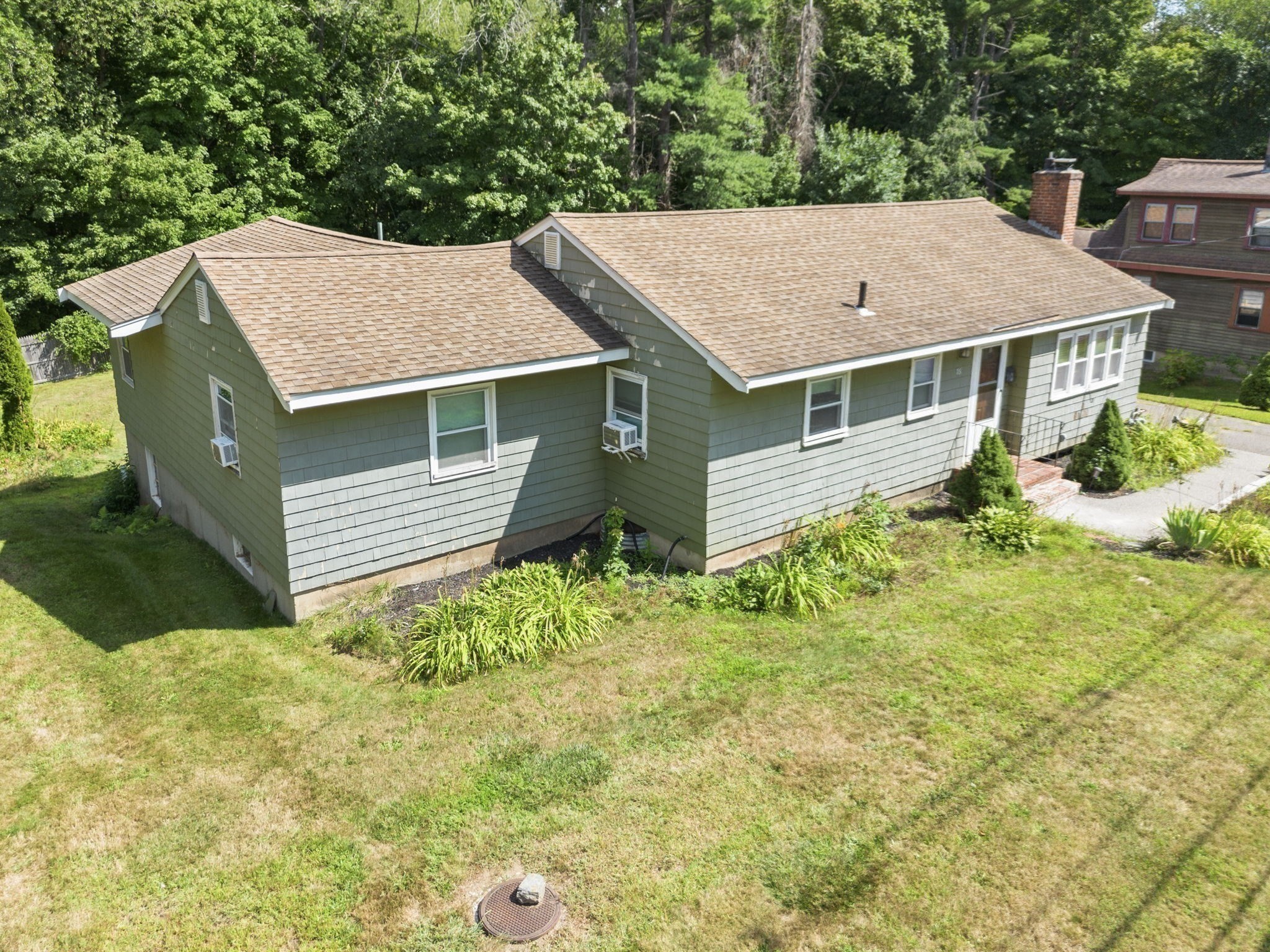 main property photo 24