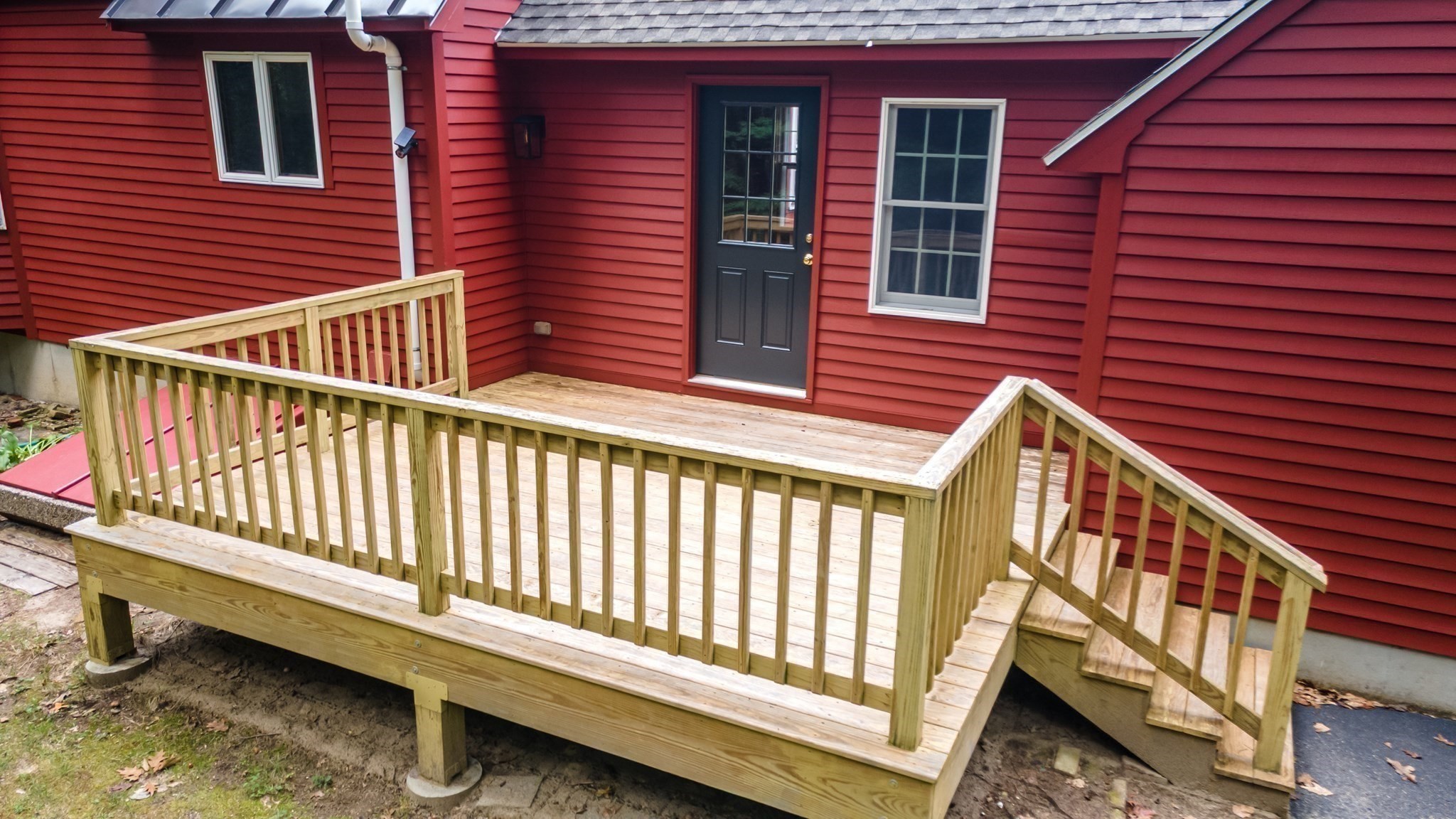 main property photo 37