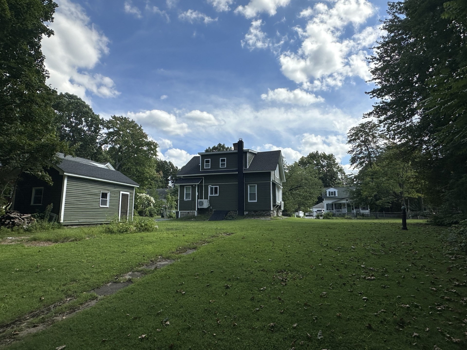 main property photo 13