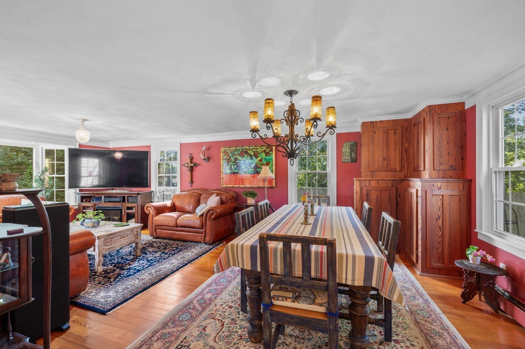 main property photo 9