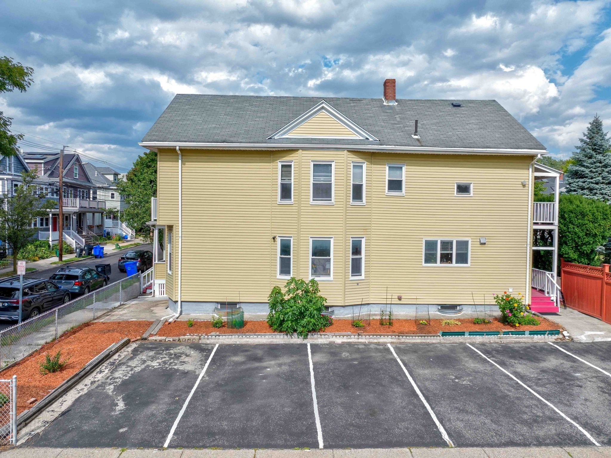 main property photo 38