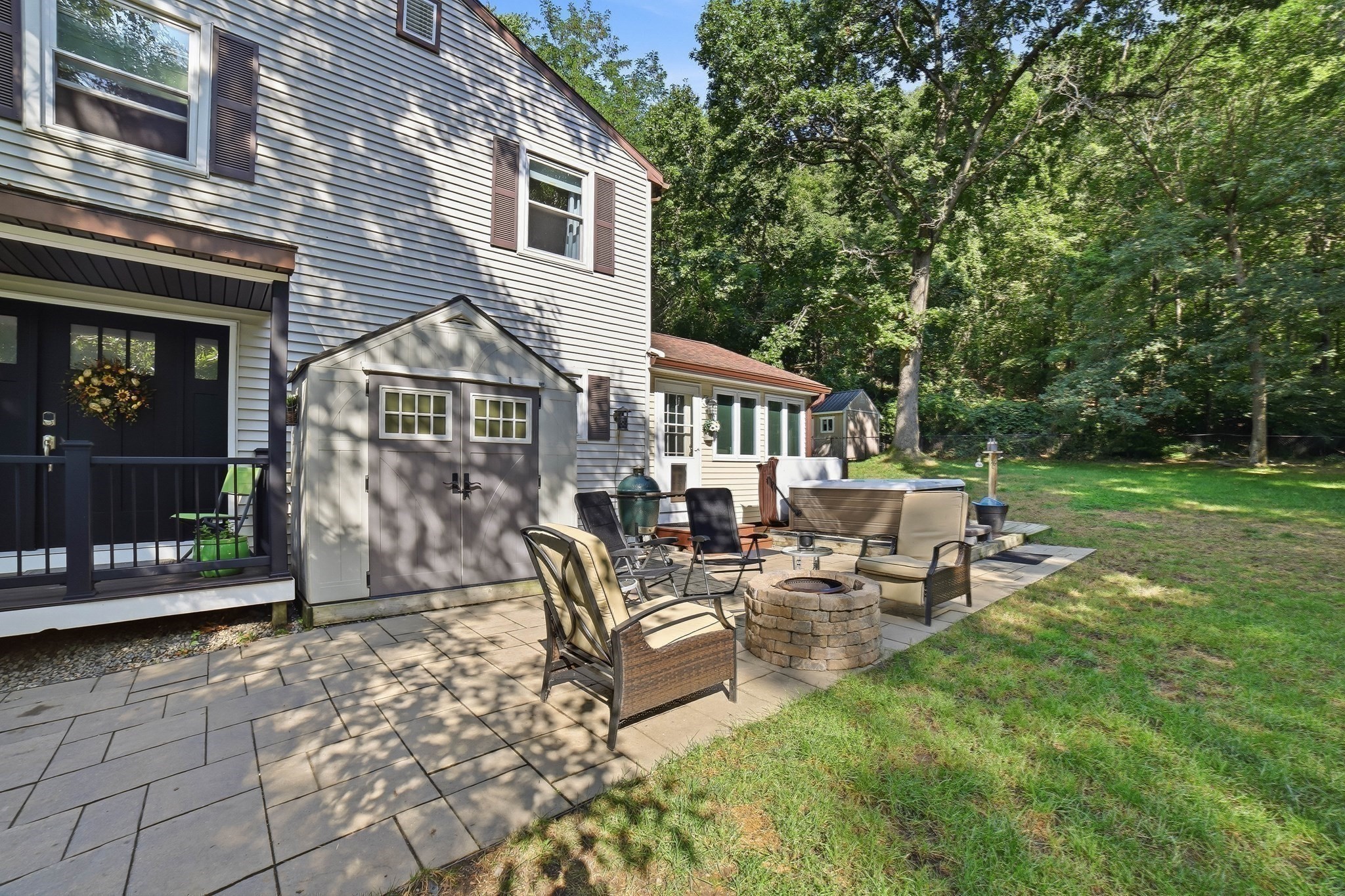 main property photo 5