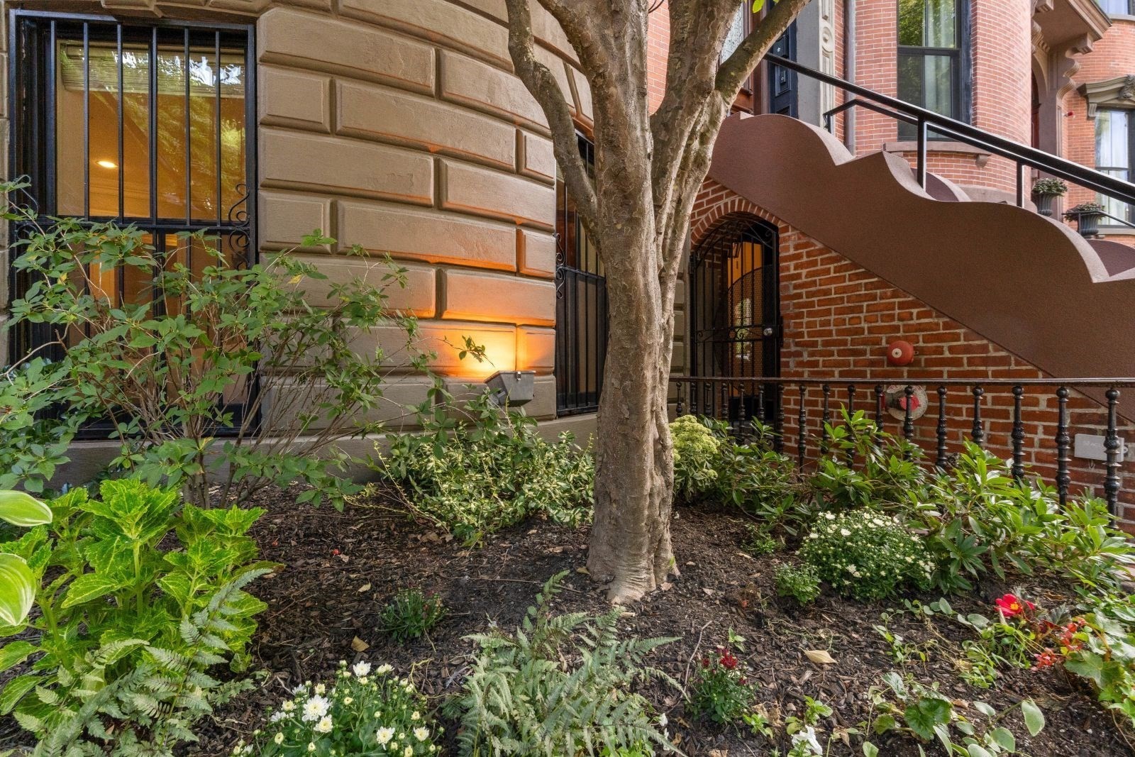 main property photo 32