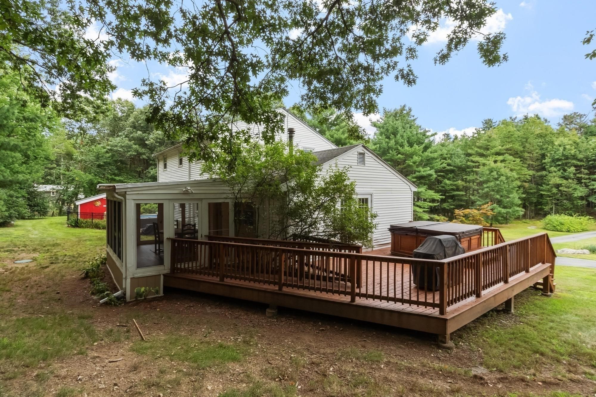 main property photo 34