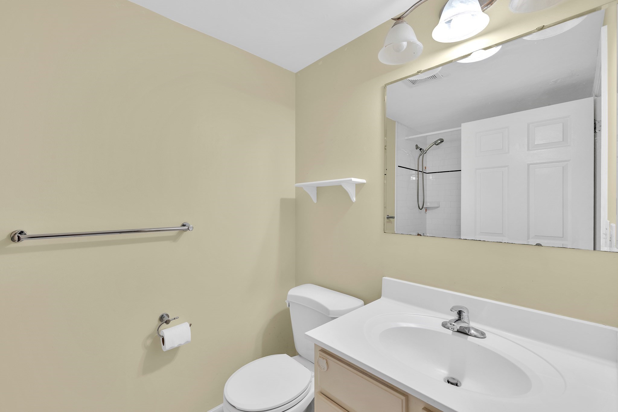 property viewer photo 13