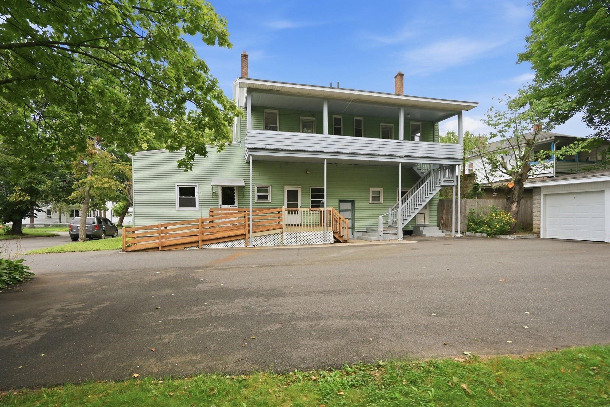 main property photo 38