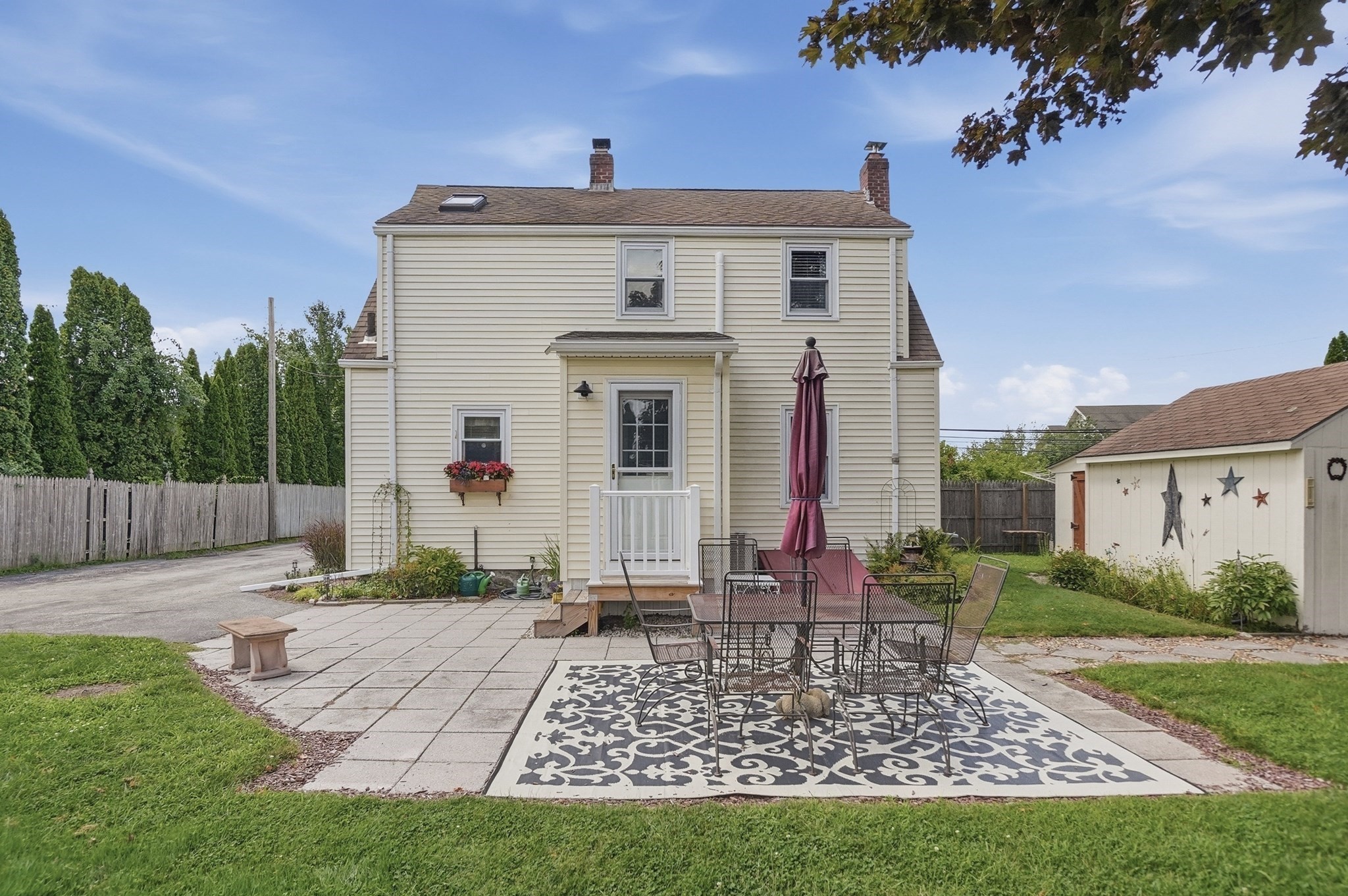 main property photo 20