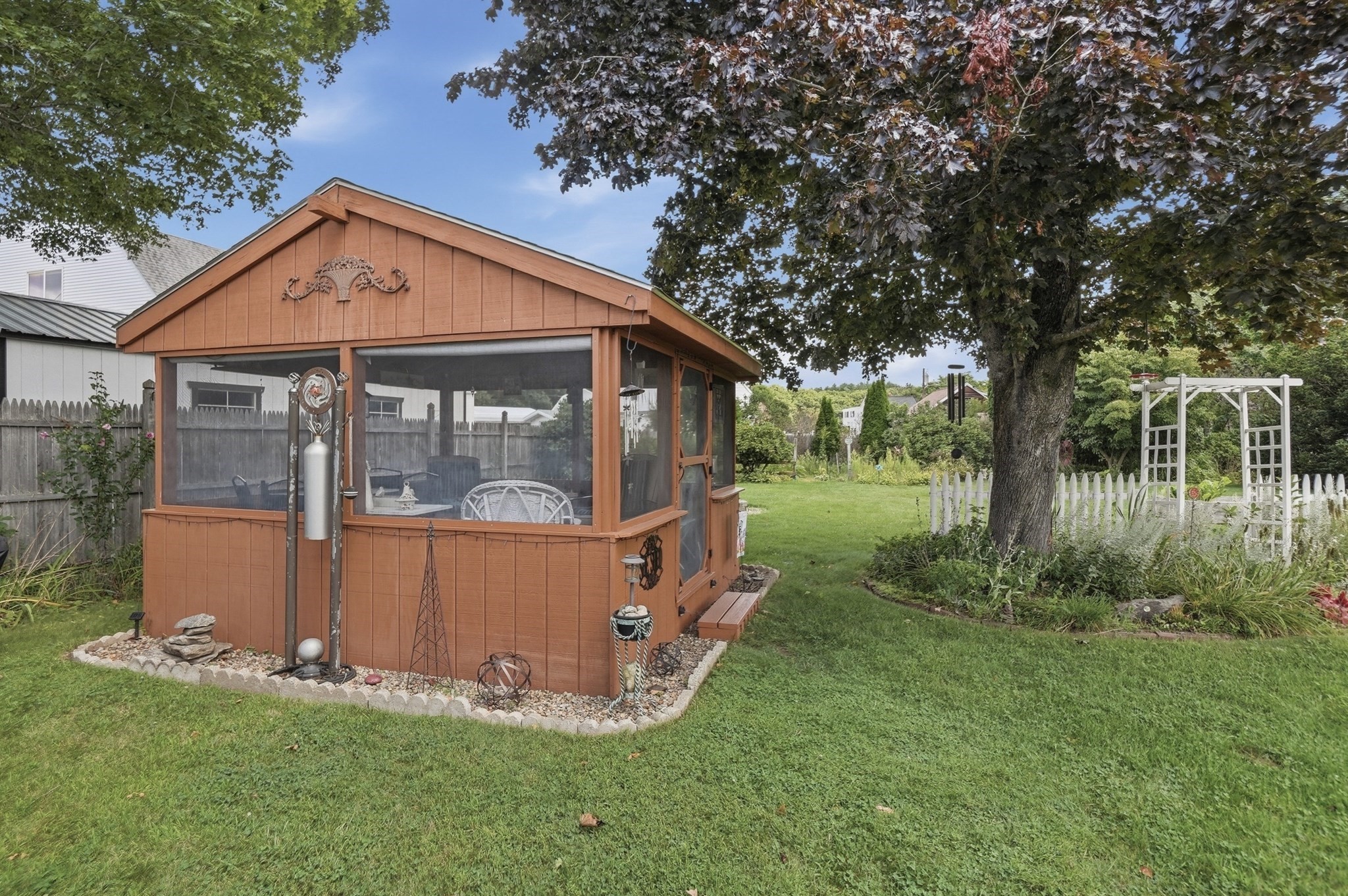 main property photo 24
