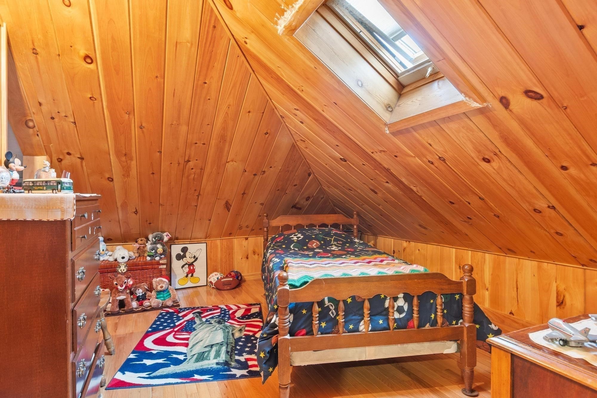 main property photo 22