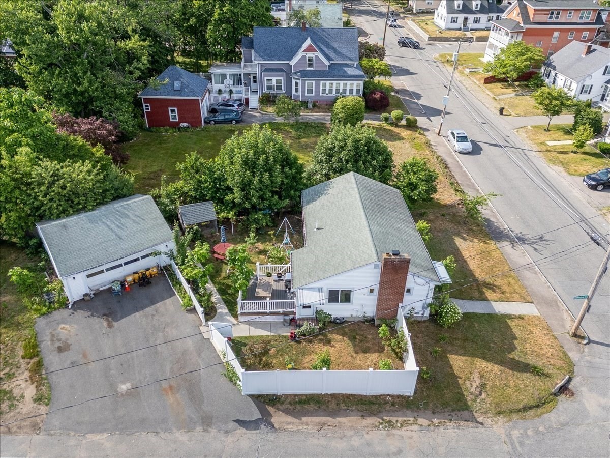 main property photo 33