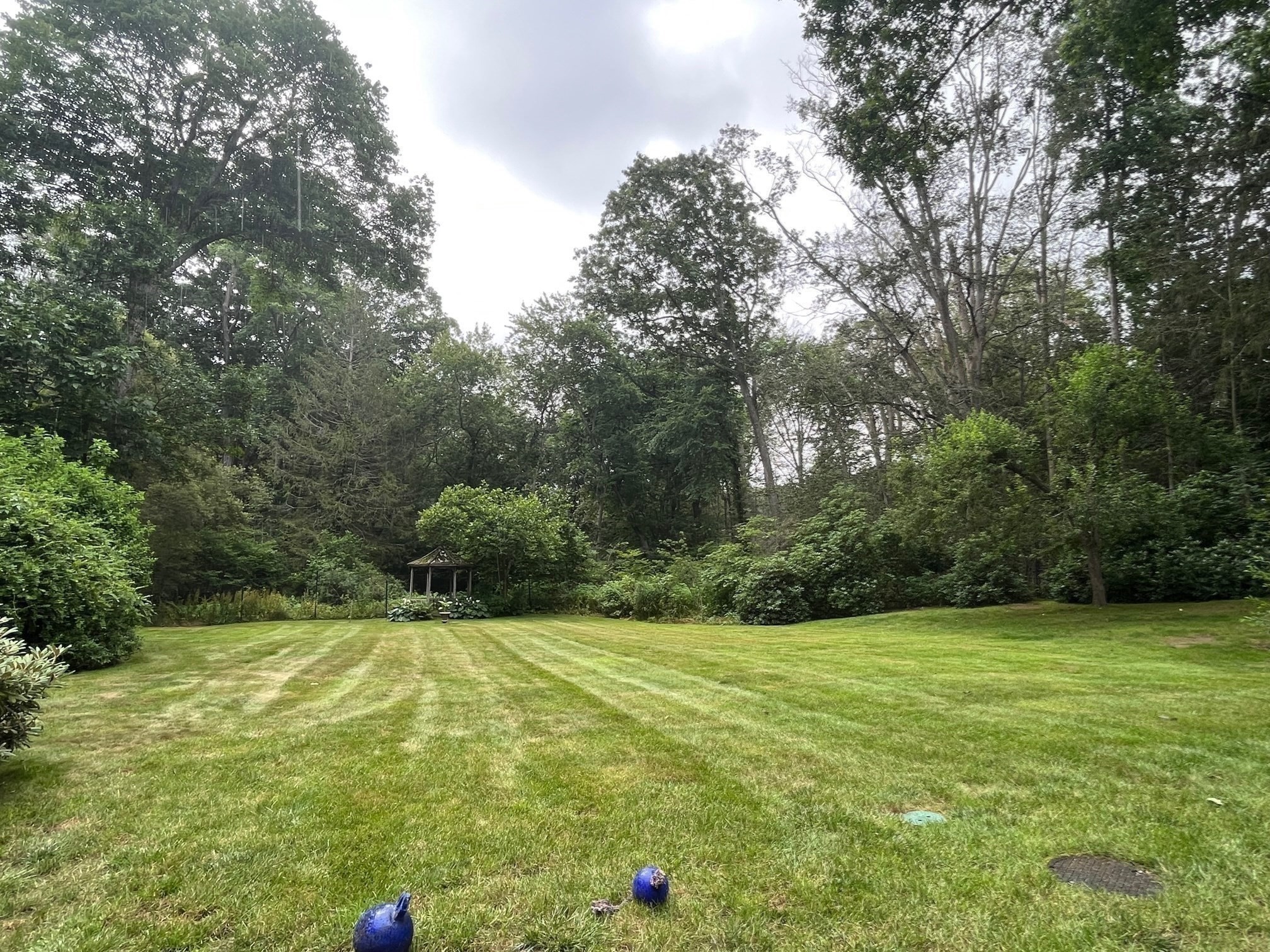main property photo 24