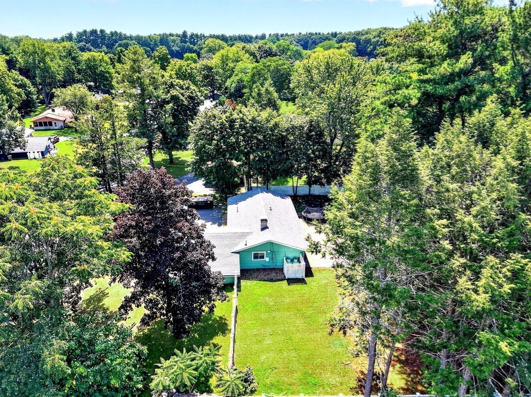 main property photo 13