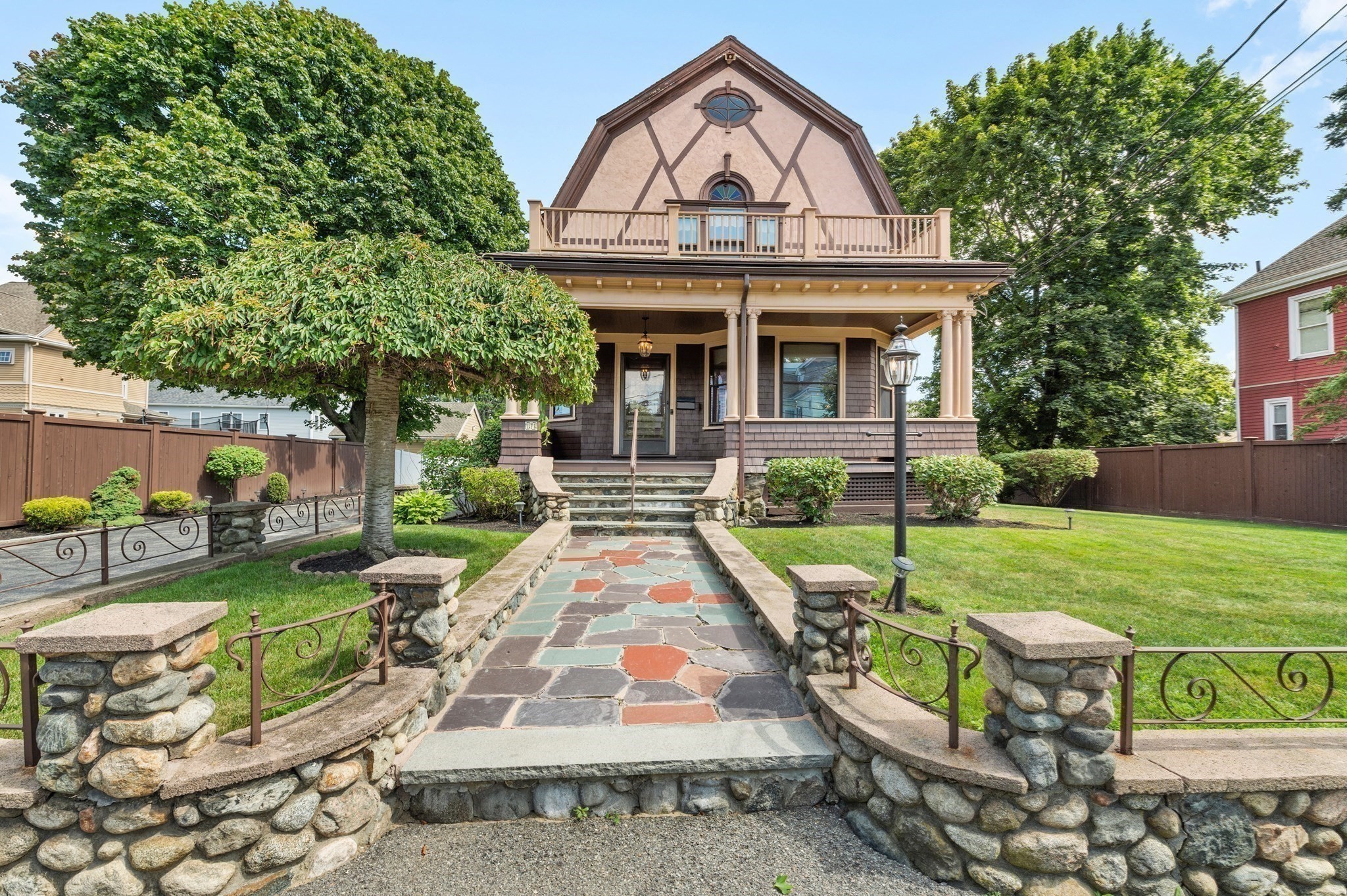 main property photo 30