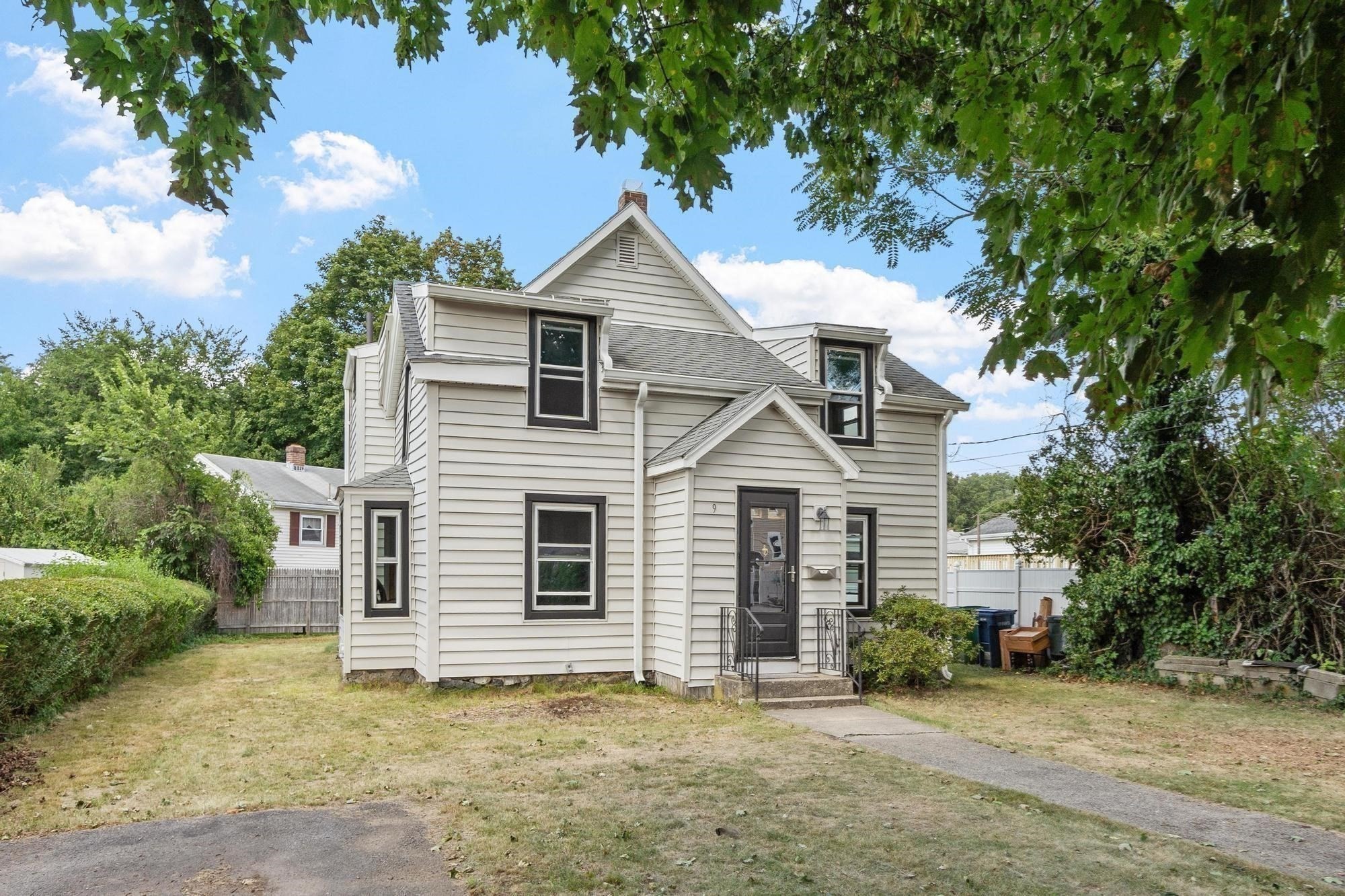 main property photo 2
