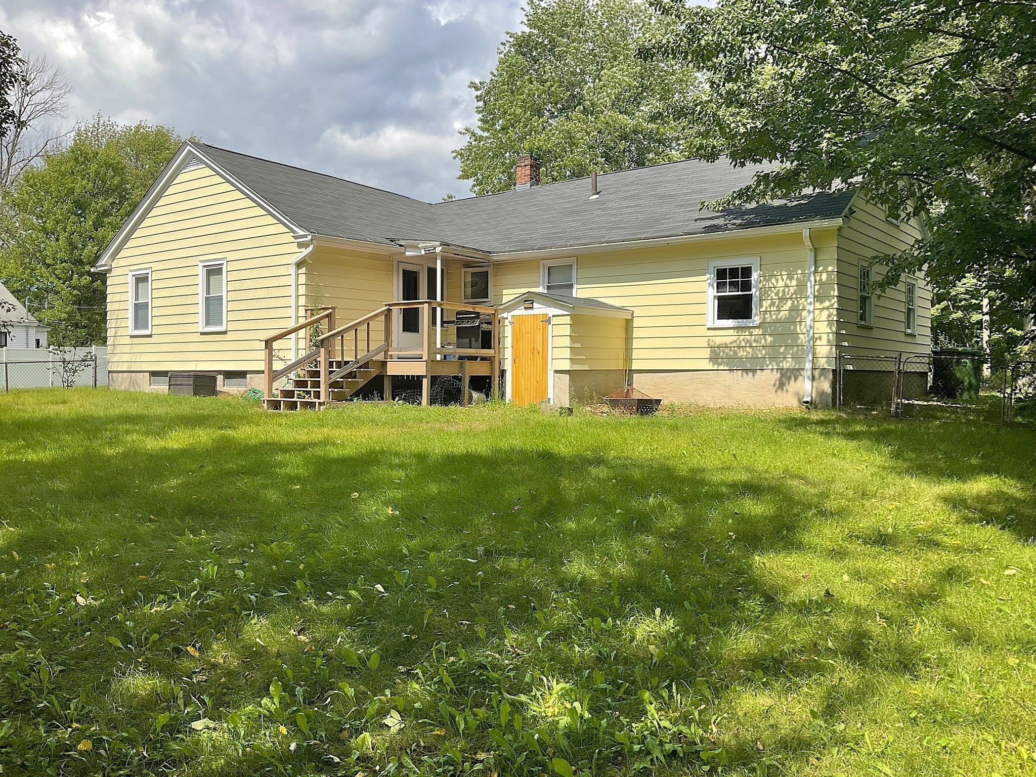 main property photo 22