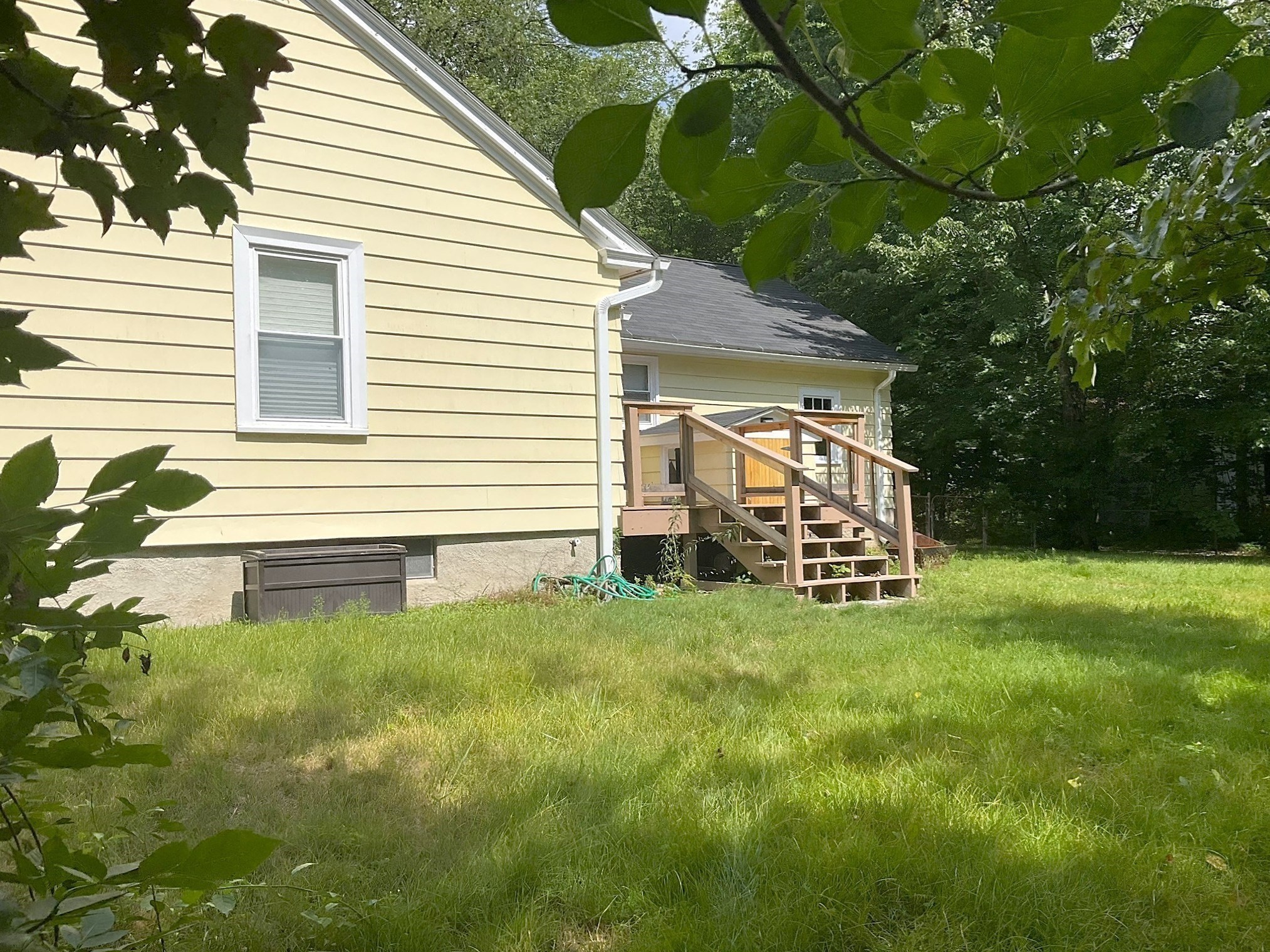 main property photo 23